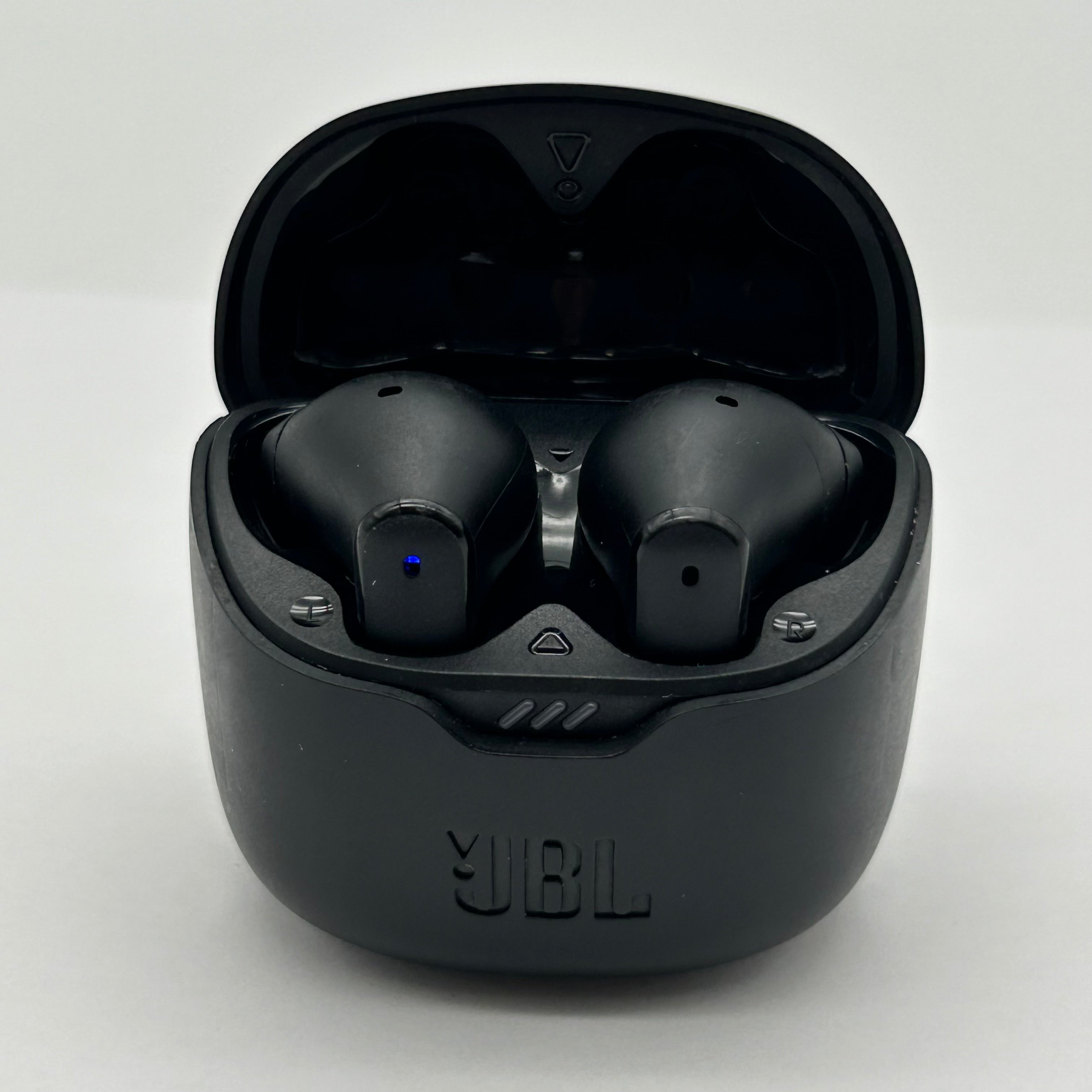 JBL Tune 125TWS USB-C True Wireless In-Ear Bluetooth Earbuds - Used