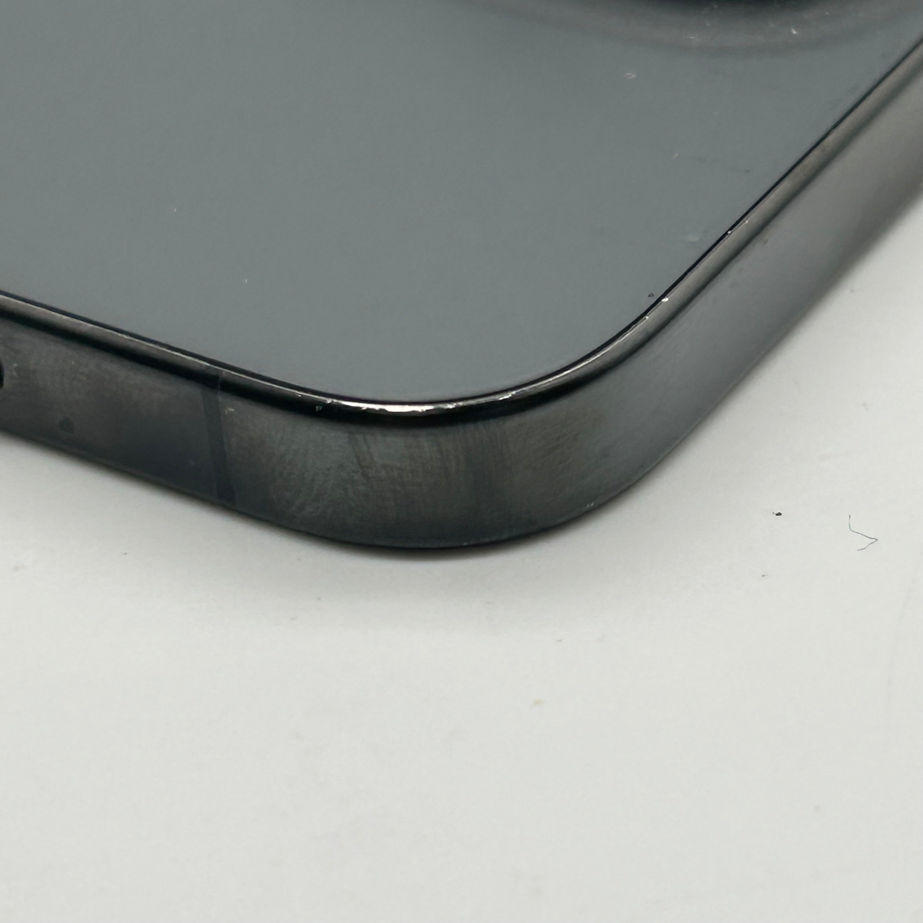 Apple iPhone 15 Pro Max 256GB Unlocked - 86% BH