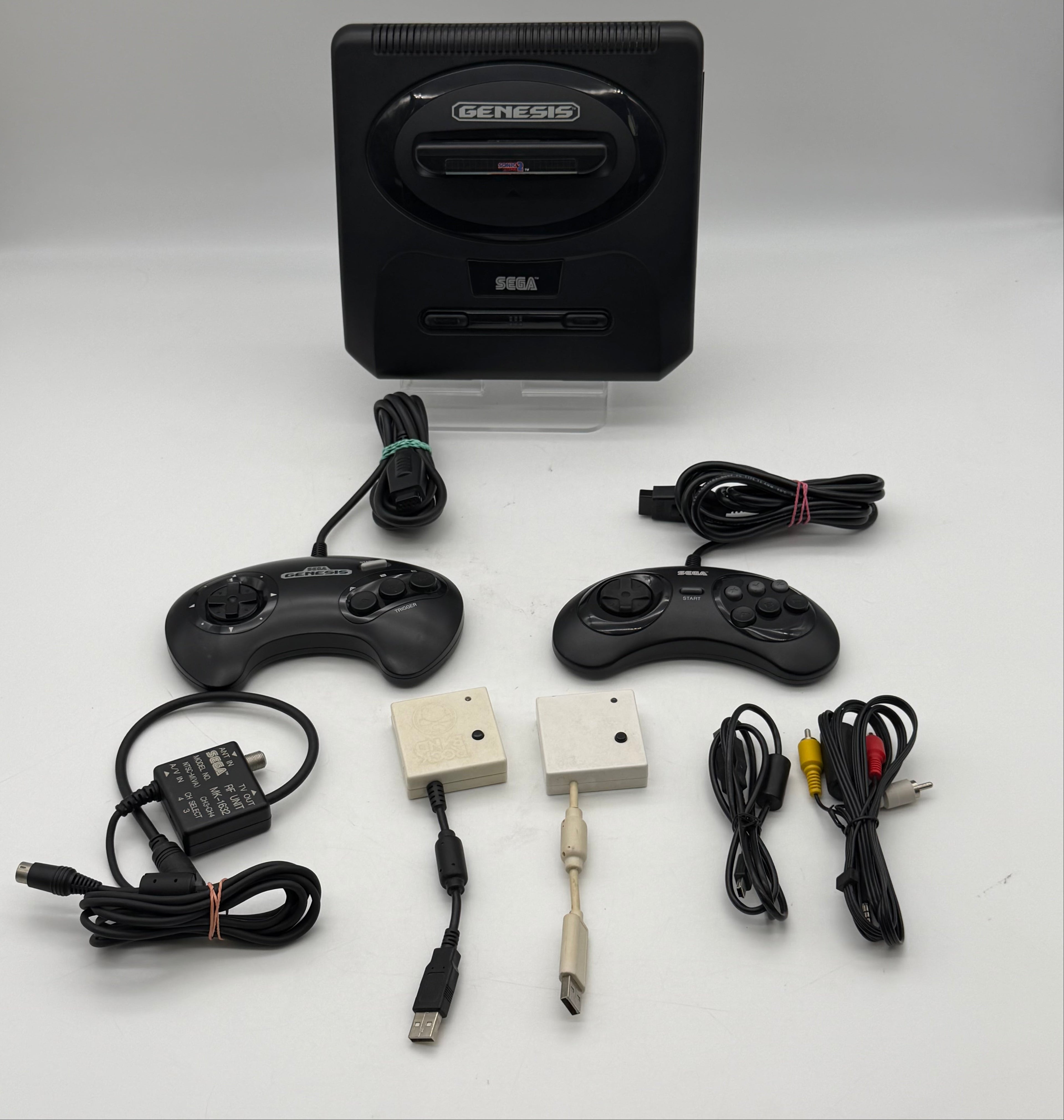 Sega Genesis Model 2 MK-1631 Console Bundle - UNTESTED