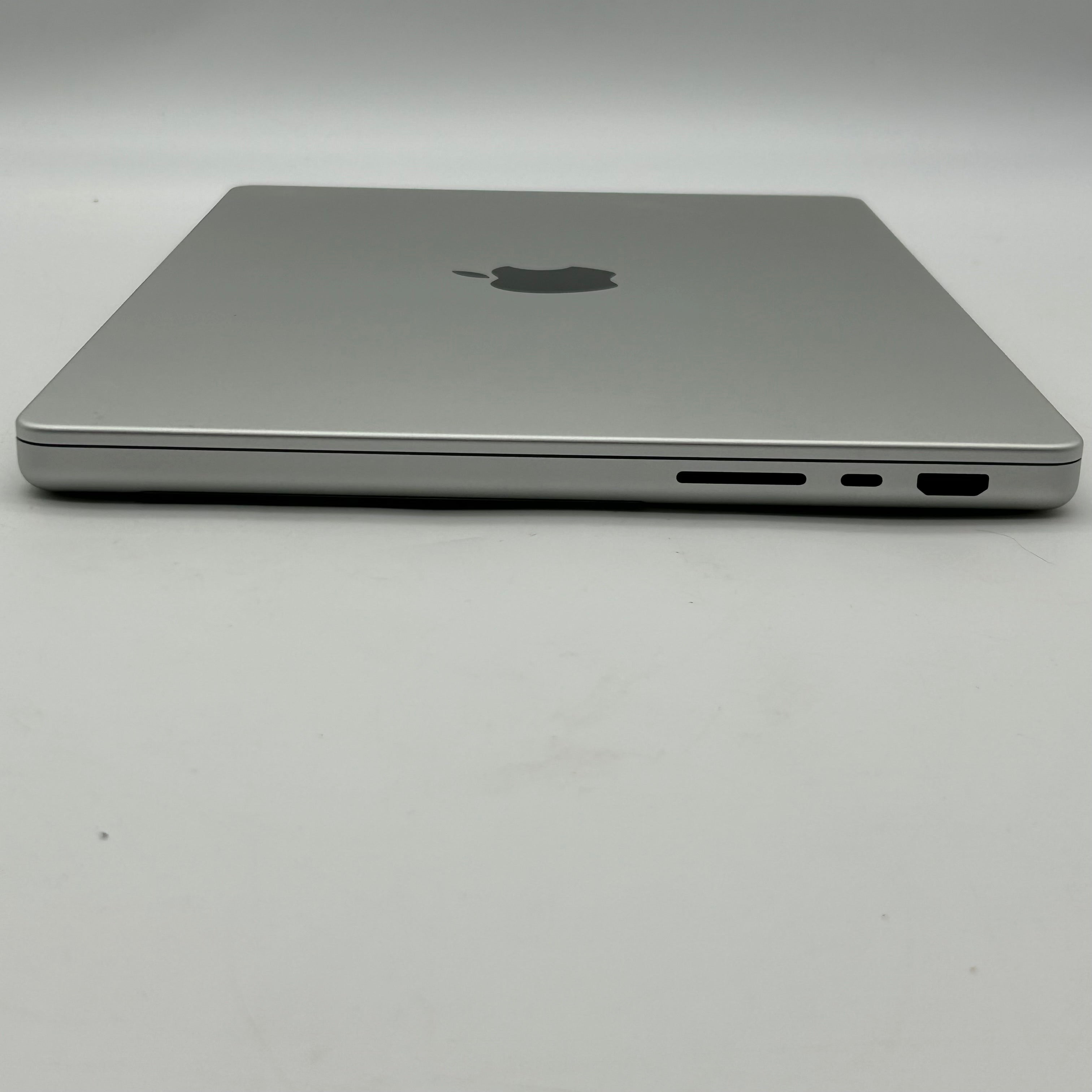 2024 Apple MacBook Pro 14" M4 10C GPU 4.5GHz 16GB RAM 512GB SSD A3112