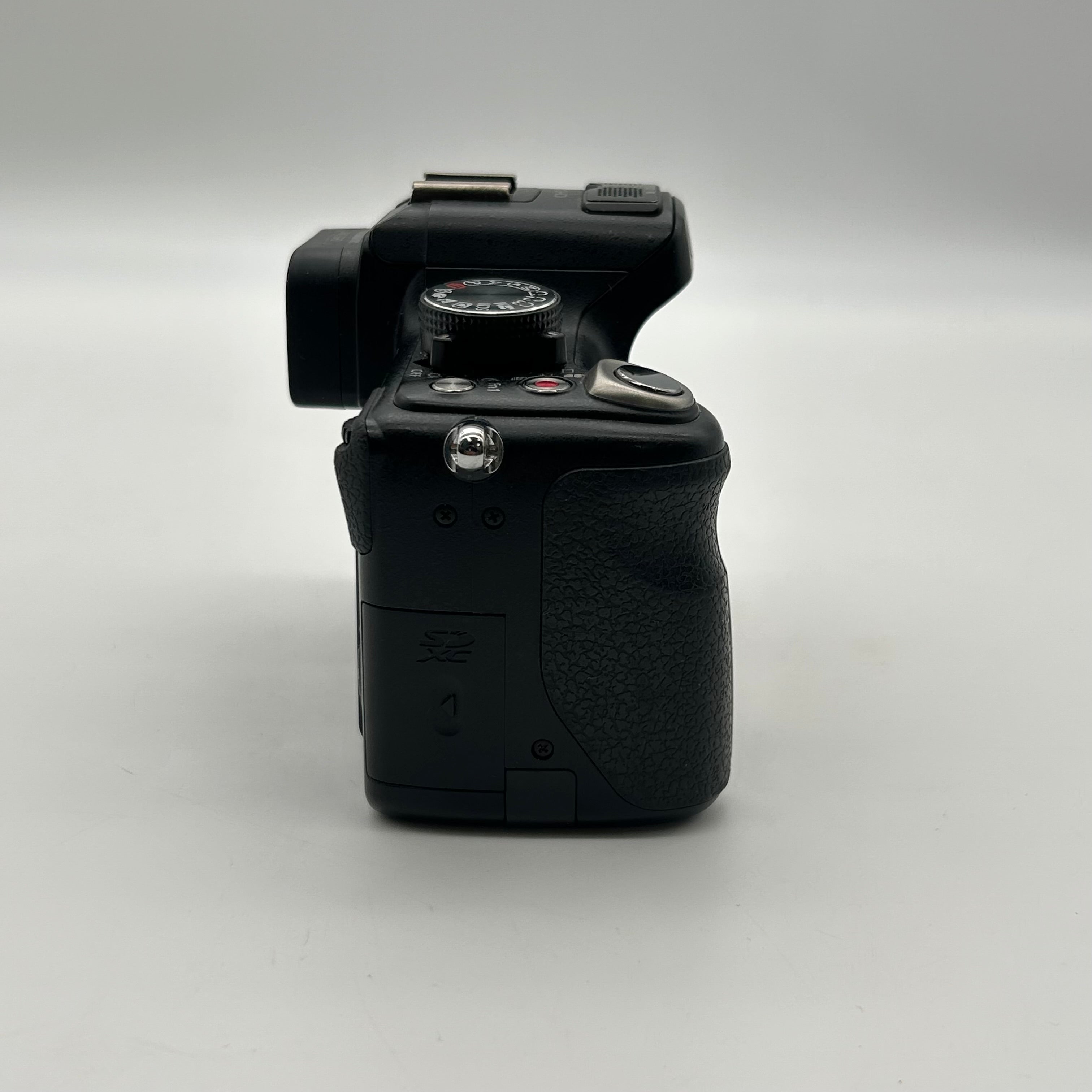 Panasonic Lumix DMC-GH2 16MP Mirrorless Camera Body W/ Battery -Tested & Working