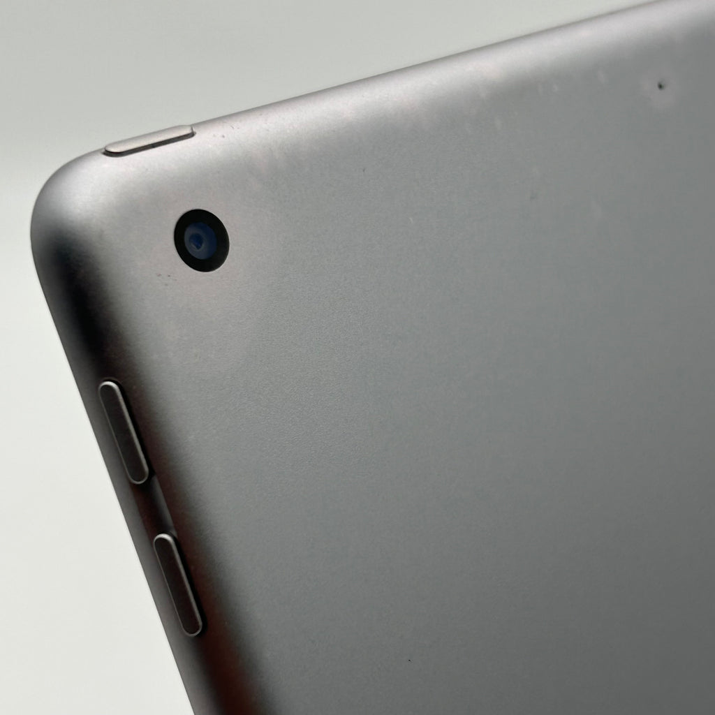 Apple iPad (6th Gen) A1893 (2018) Wi-Fi 32GB
