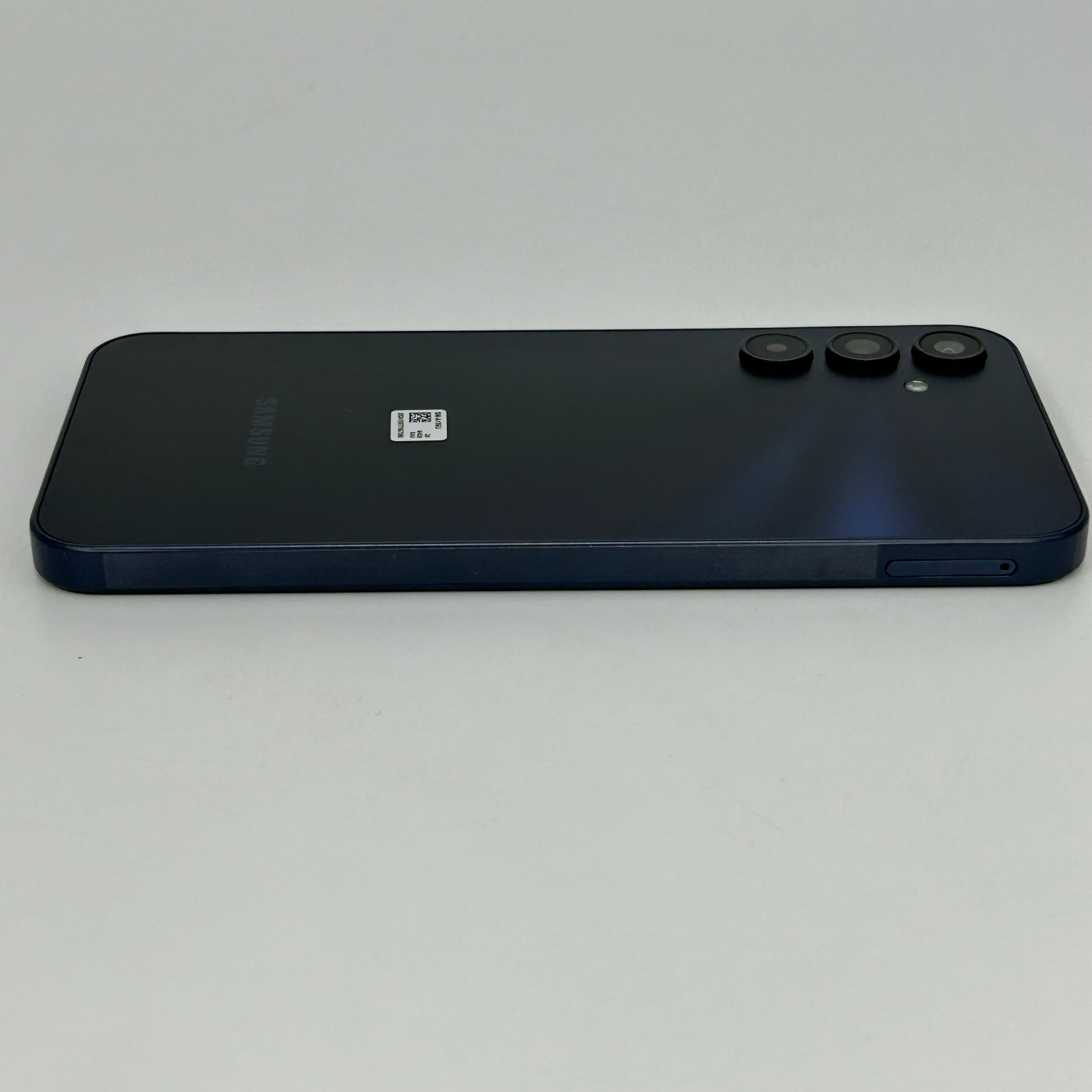 T-Mobile Samsung Galaxy A15 5G 4GB RAM 64GB SM-A156U Blue Black