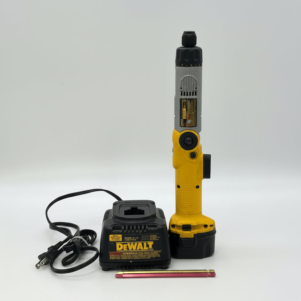 DeWalt DW920 Power Tool, Battery, battery charger, and 2 bits