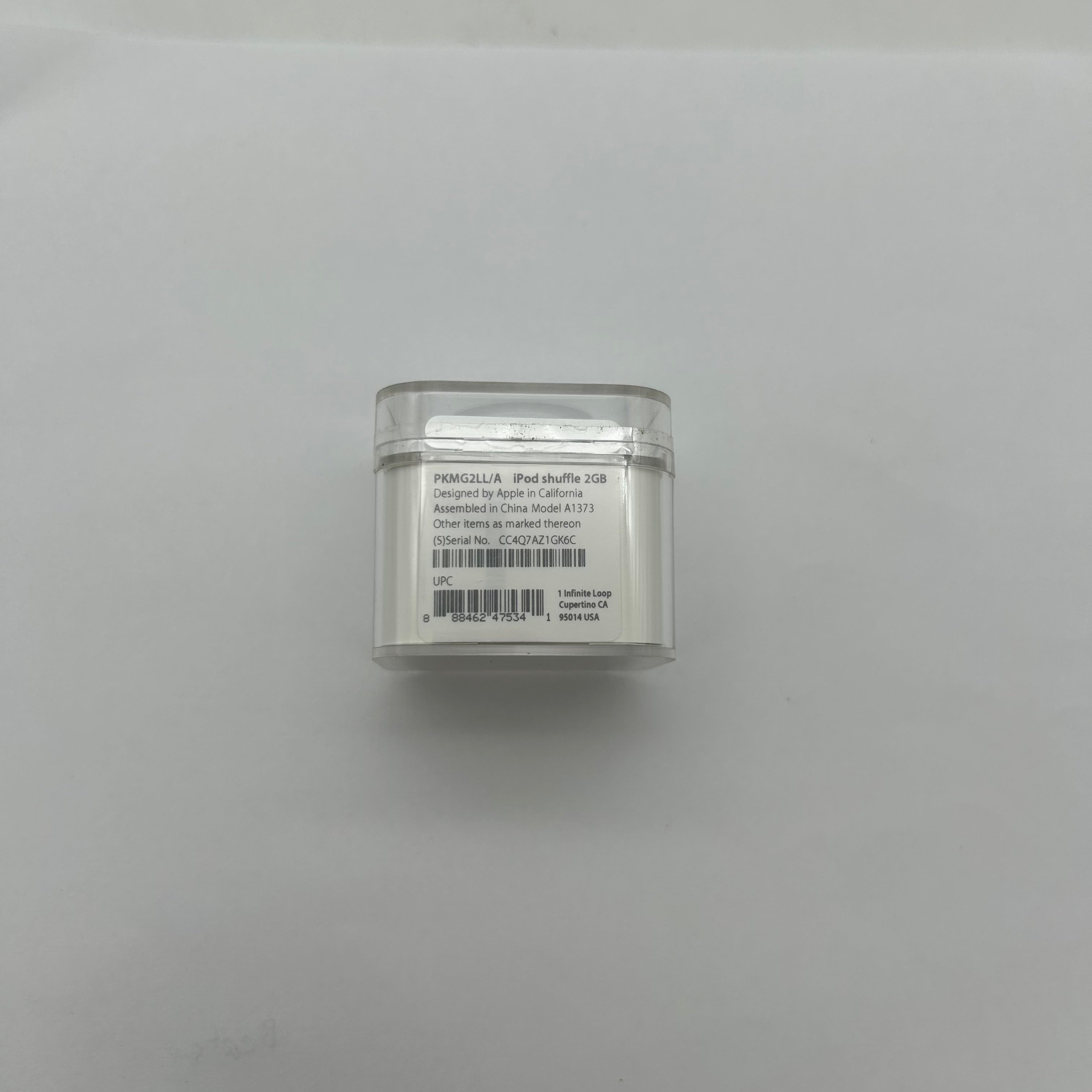 Apple iPod shuffle 4th Generation Silver (2 GB) A1373 Factory Sealed Brand New