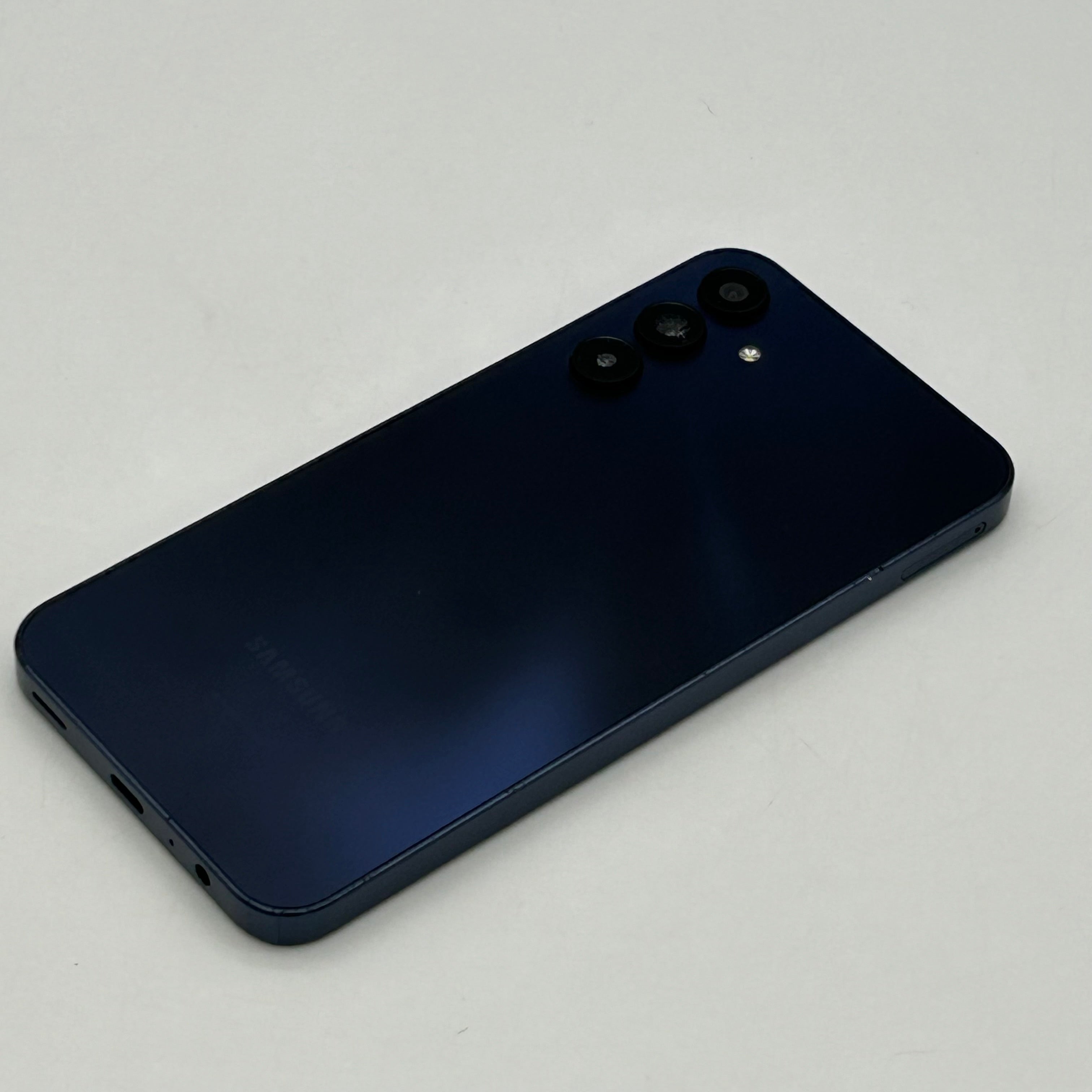 Samsung Galaxy A15 5G SM-A156U 64GB Blue (Unlocked) - Cracked Camera Glass