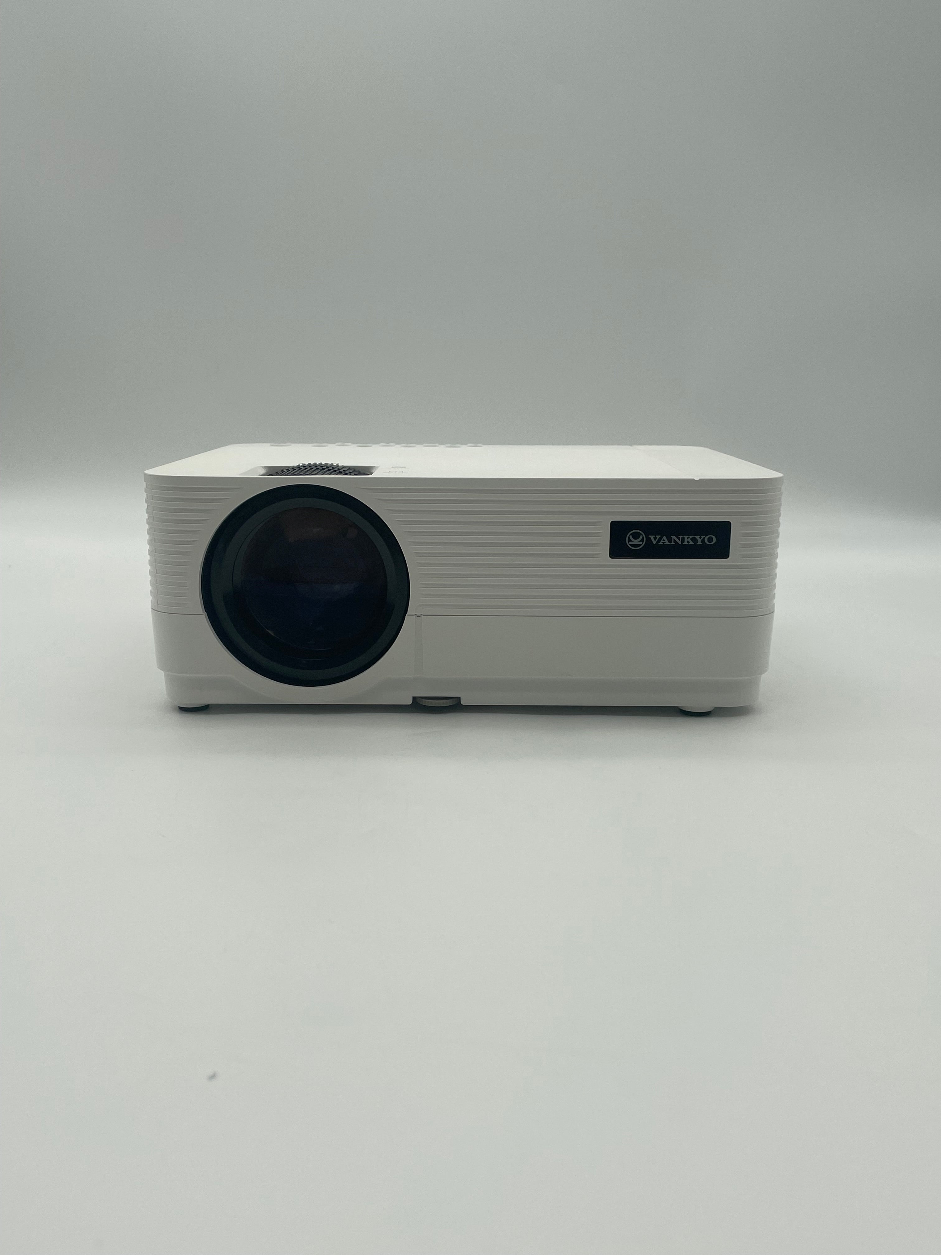 VANKYO Leisure 470 LCD Projector 1080p HDMI USB AV SD Portable w/ Case