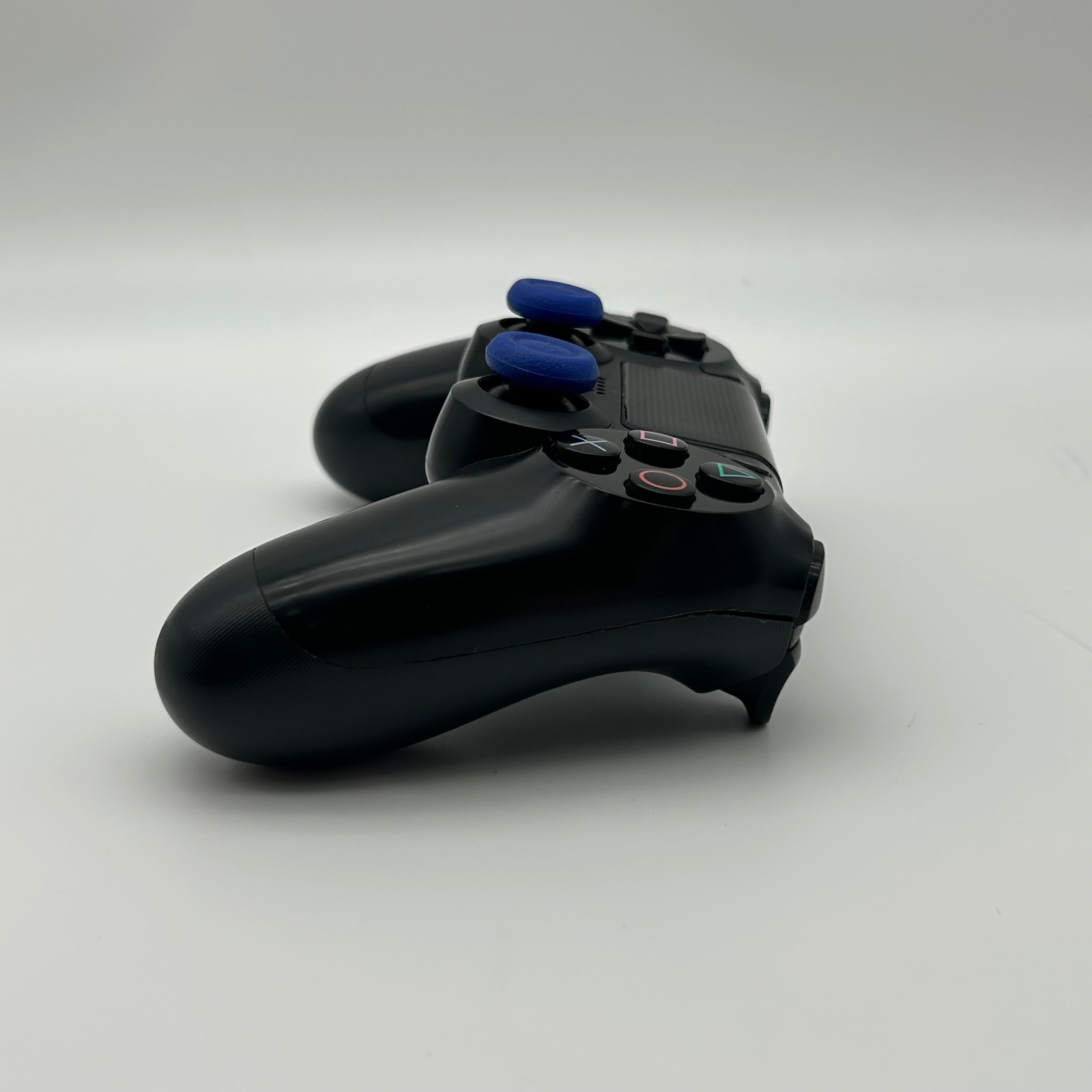 Sony PlayStation 4 CUH-2115A 500GB Storage w/ Two Controllers Black - Used