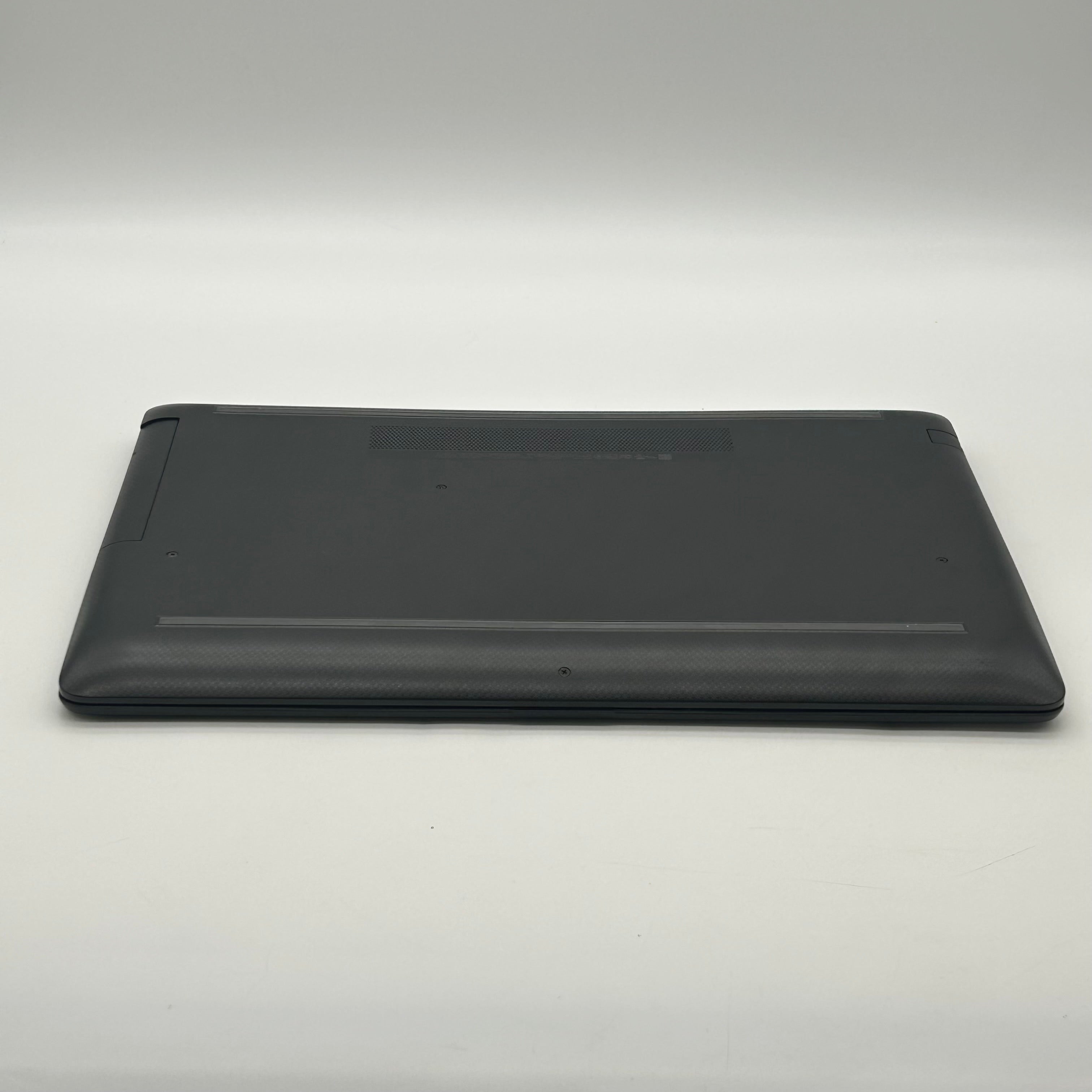 HP 17-by3613dx 17-inch Laptop Core i5 10th Gen 8GB RAM 256GB SSD - *READ*