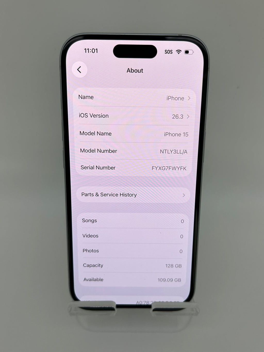 Apple iPhone 15 128GB White NTLY3LL/A
