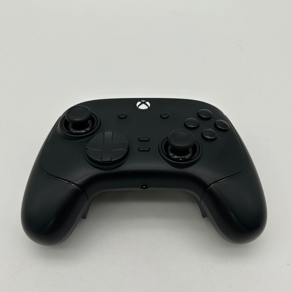Microsoft Xbox Series S 512GB White with Black Controller Tested