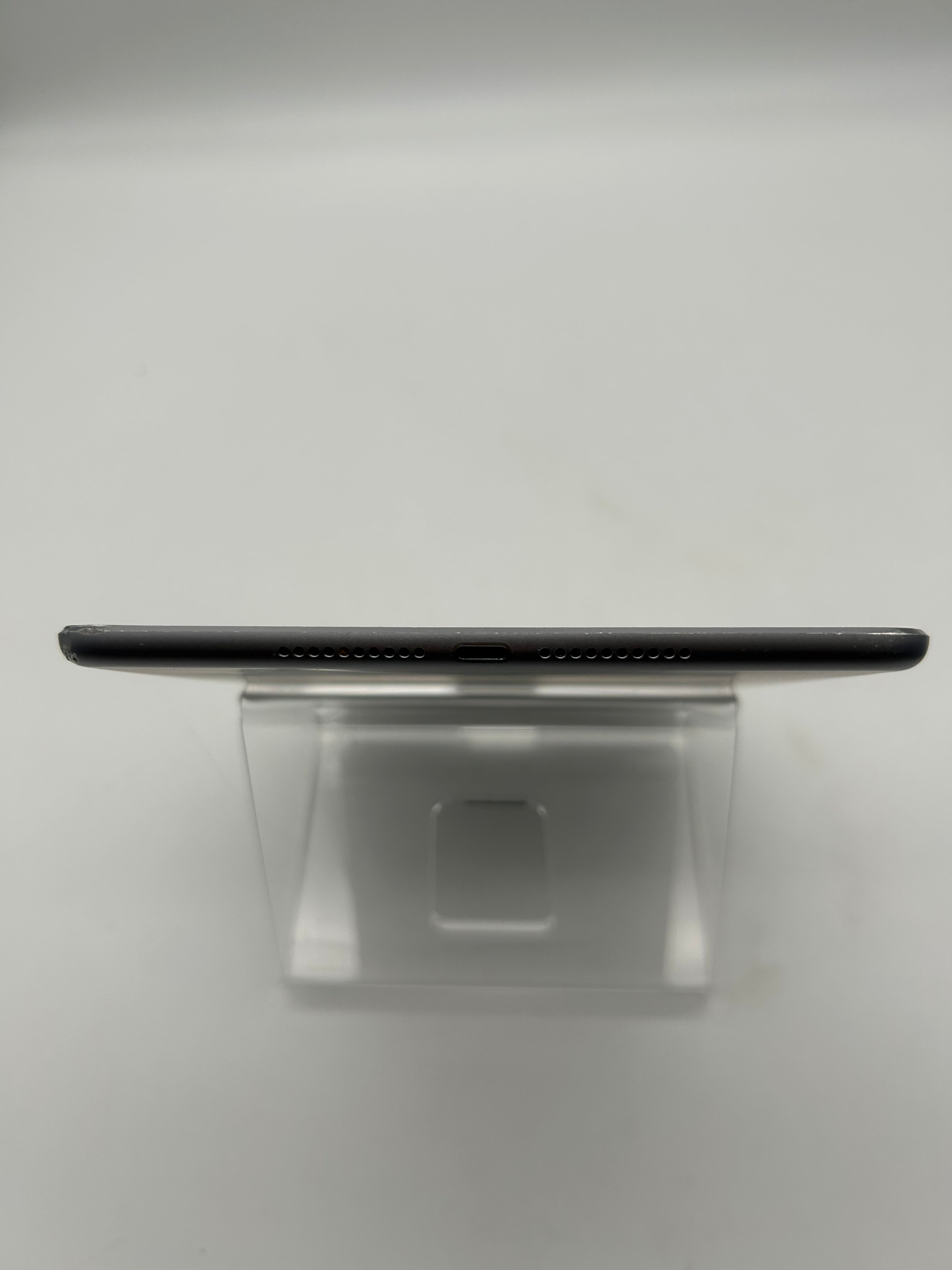 Apple iPad Mini 4th Gen A1538 32GB WiFi Unlocked Silver Used C