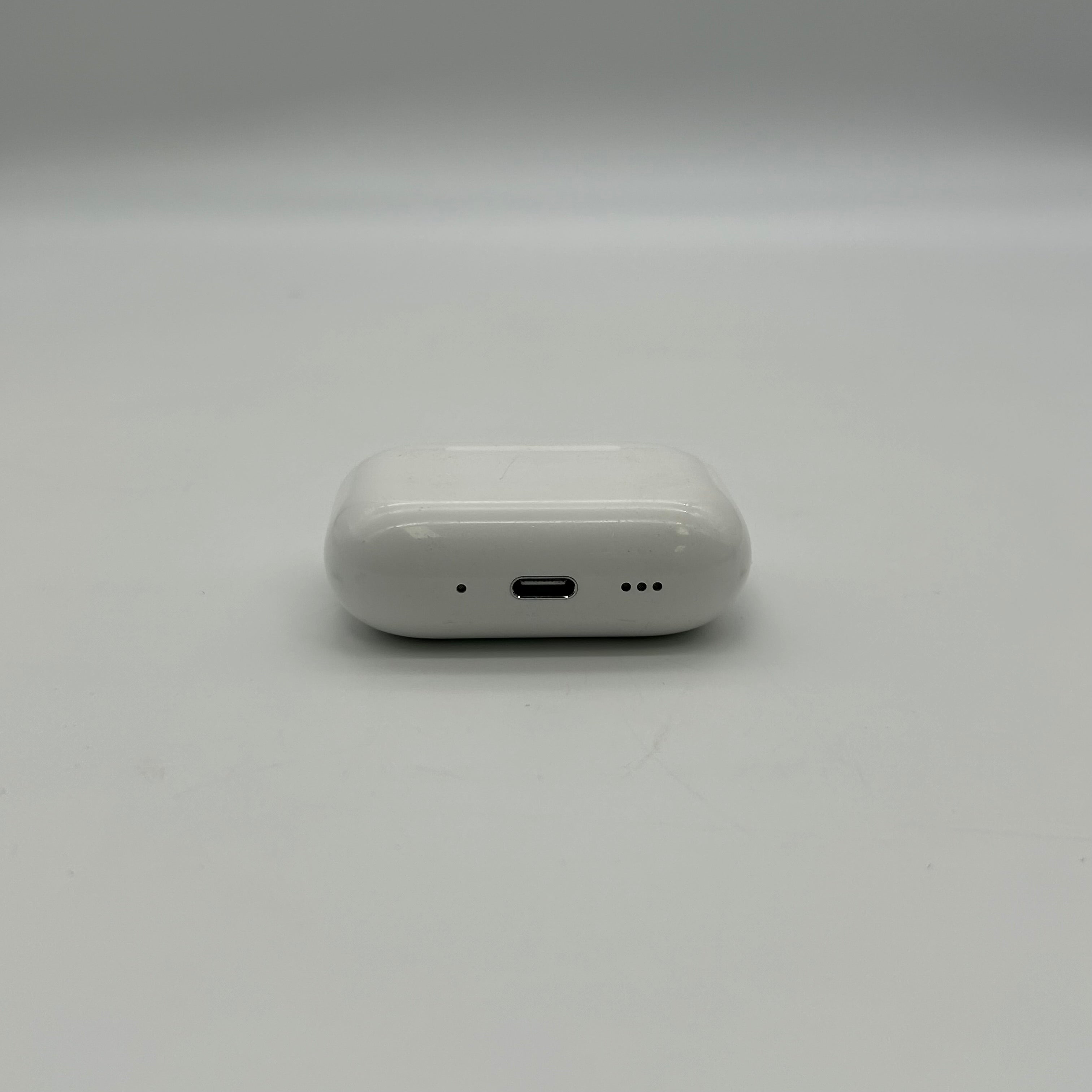 Apple AirPods Pro 3rd Gen MFHPALL/A A3063 A3064 A3122 Wireless Earbuds USB-C