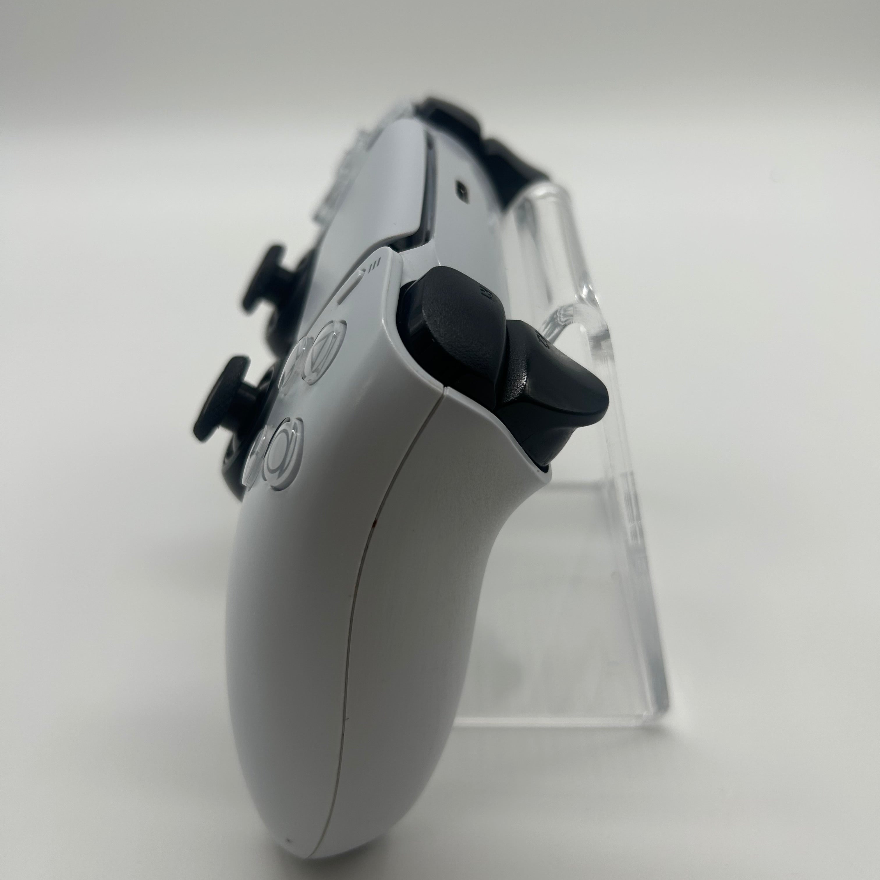 Sony PS5 CFI-ZCT1W White Video Game Controller (Broken) - Parts Only