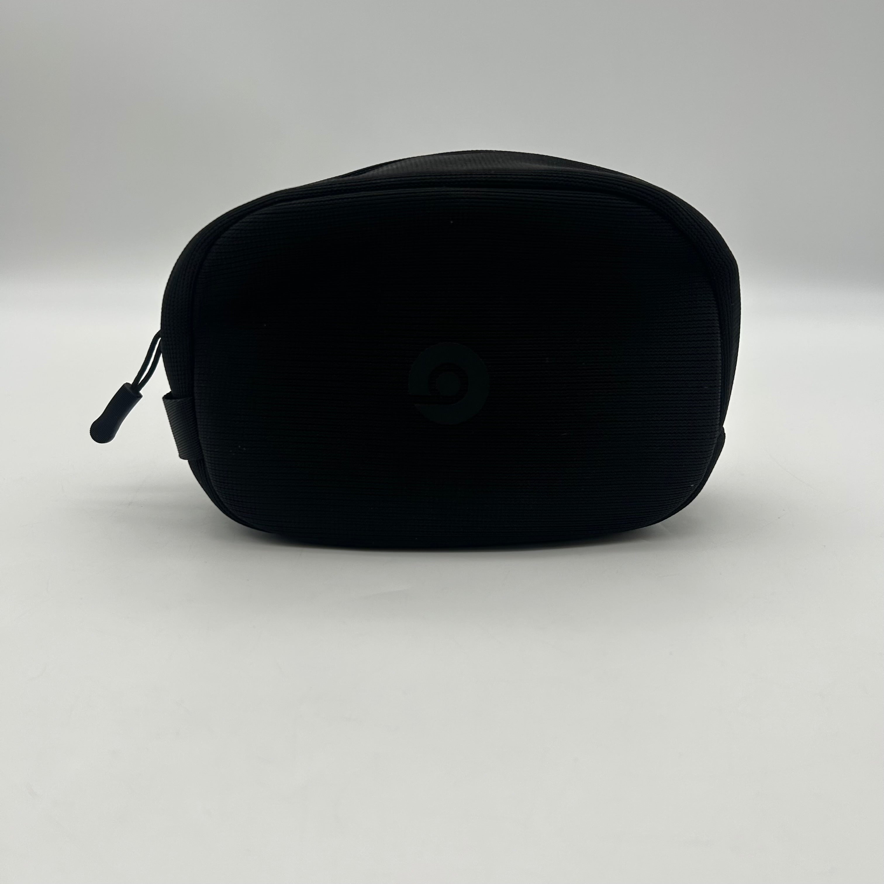 Beats Solo 4 Wireless Bluetooth Headphones - White w/ carrying case included