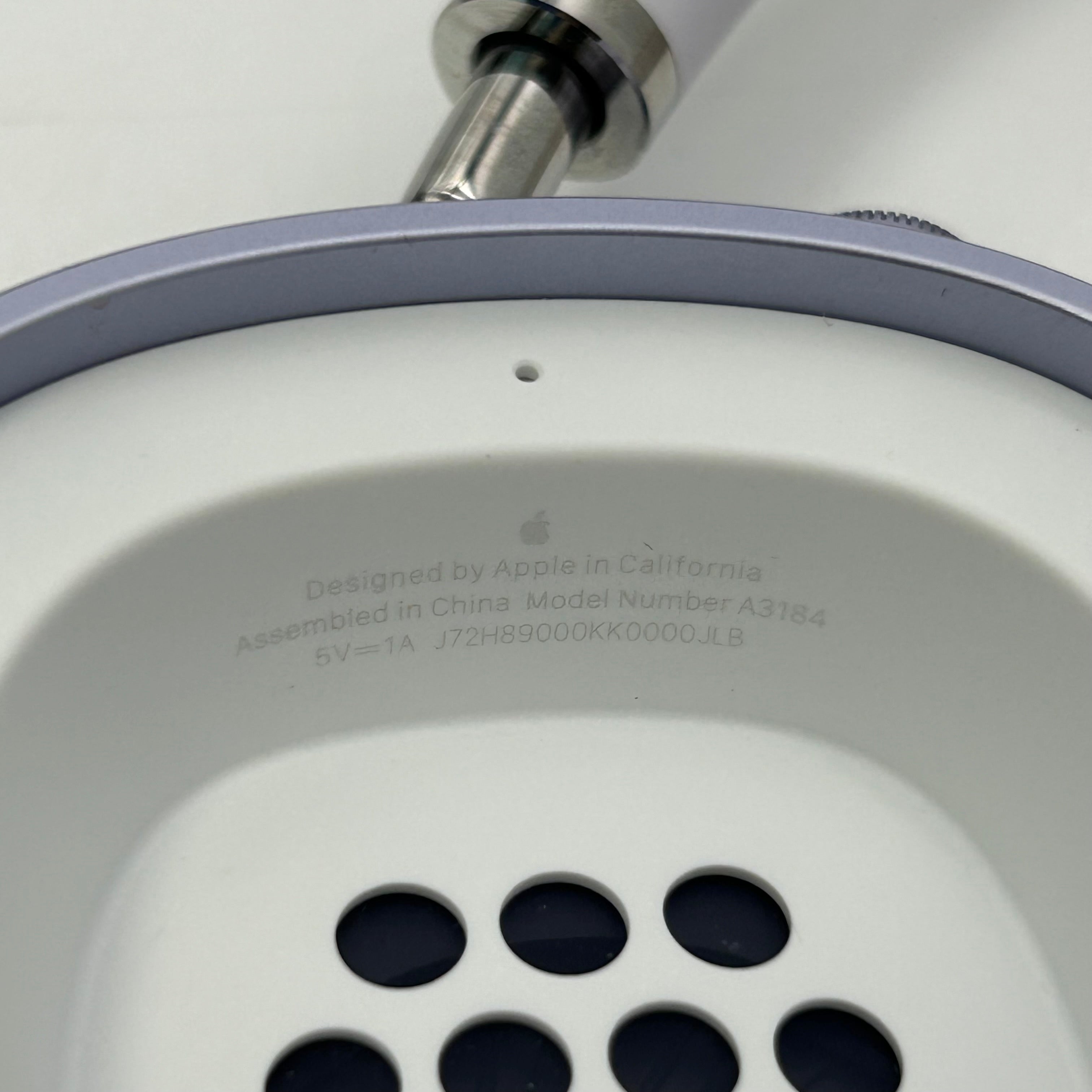 Apple AirPods A3184 Max Wireless Over-Ear Headphones (USB-C) Purple W/case