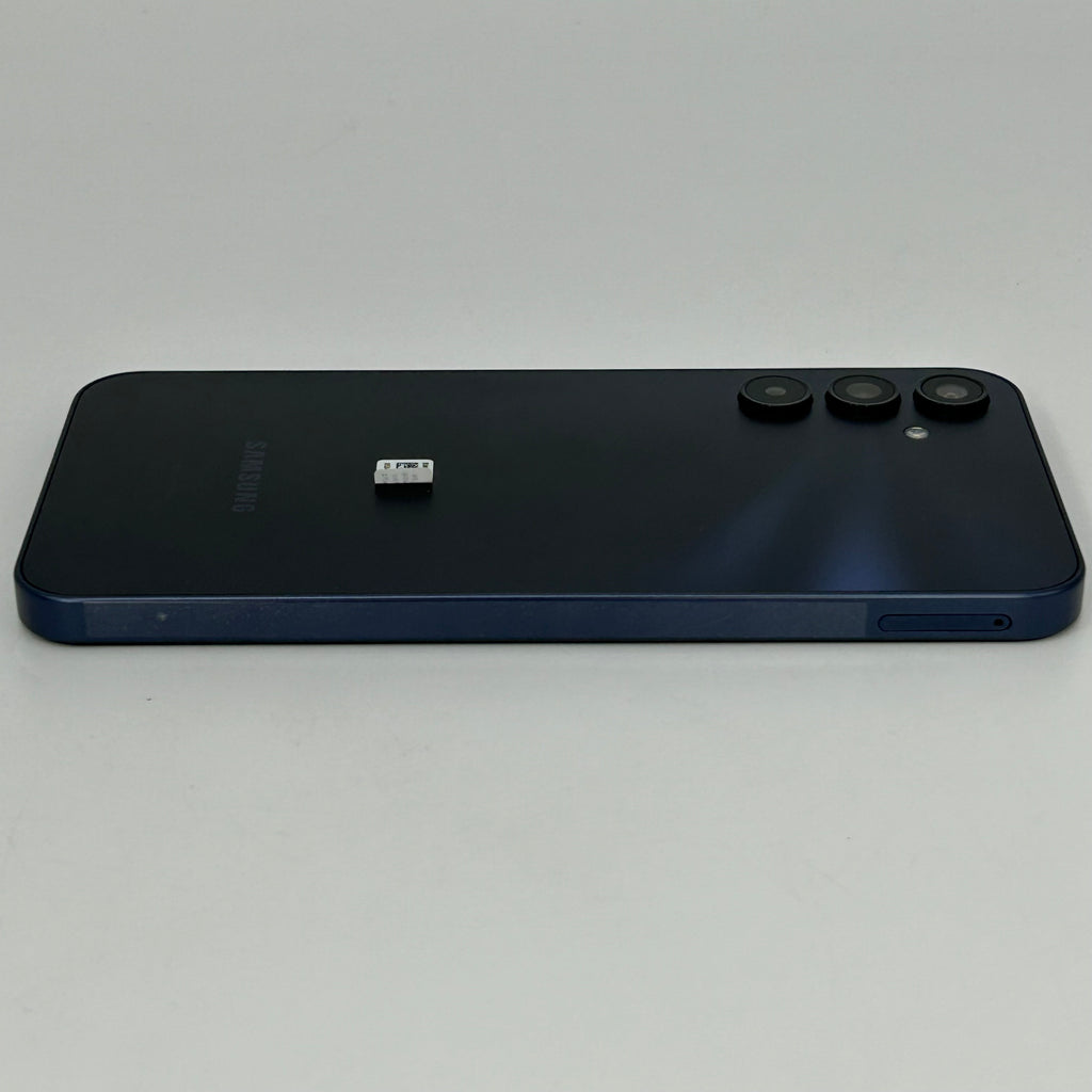 T-Mobile Samsung Galaxy A15 5G 4GB RAM 64GB SM-A156U Blue Black