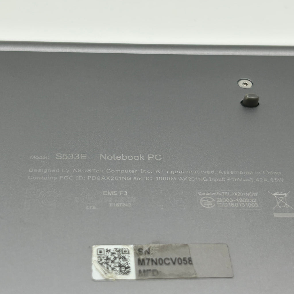 Asus VivoBook S533E 15.6" i7-1165G7 1.3GHz 8GB RAM 512GB SSD Silver Win11