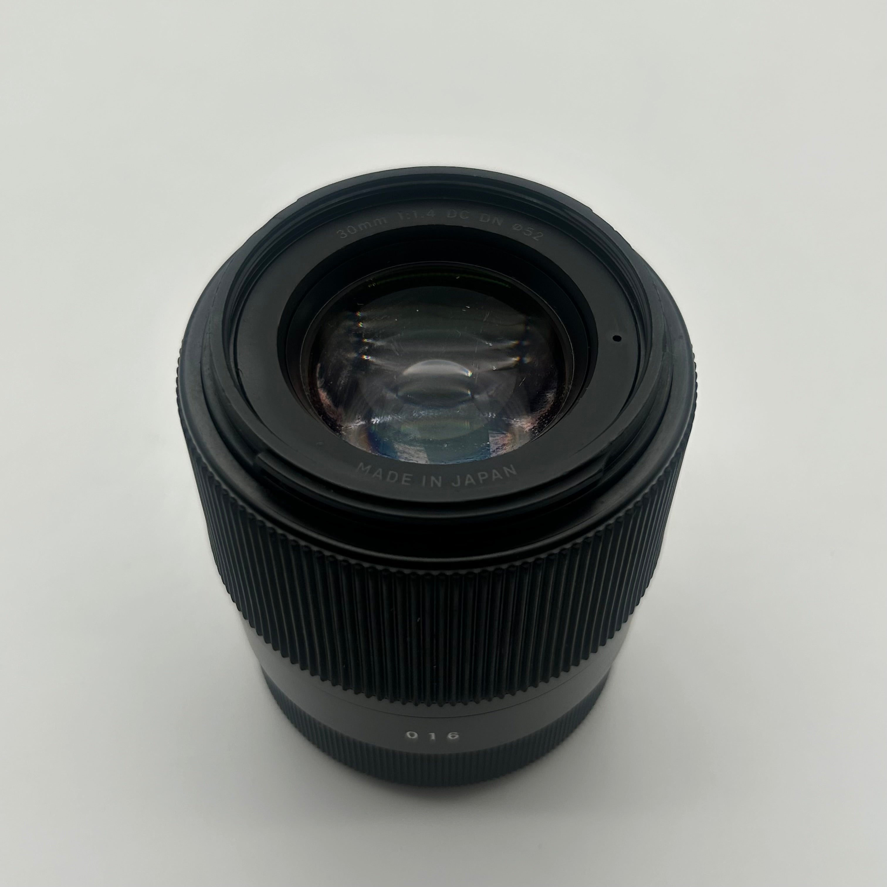 Sigma 30mm f/1.4 DC DN Contemporary Lens for Sony E-Mount (APS-C) CLEAN GLASS