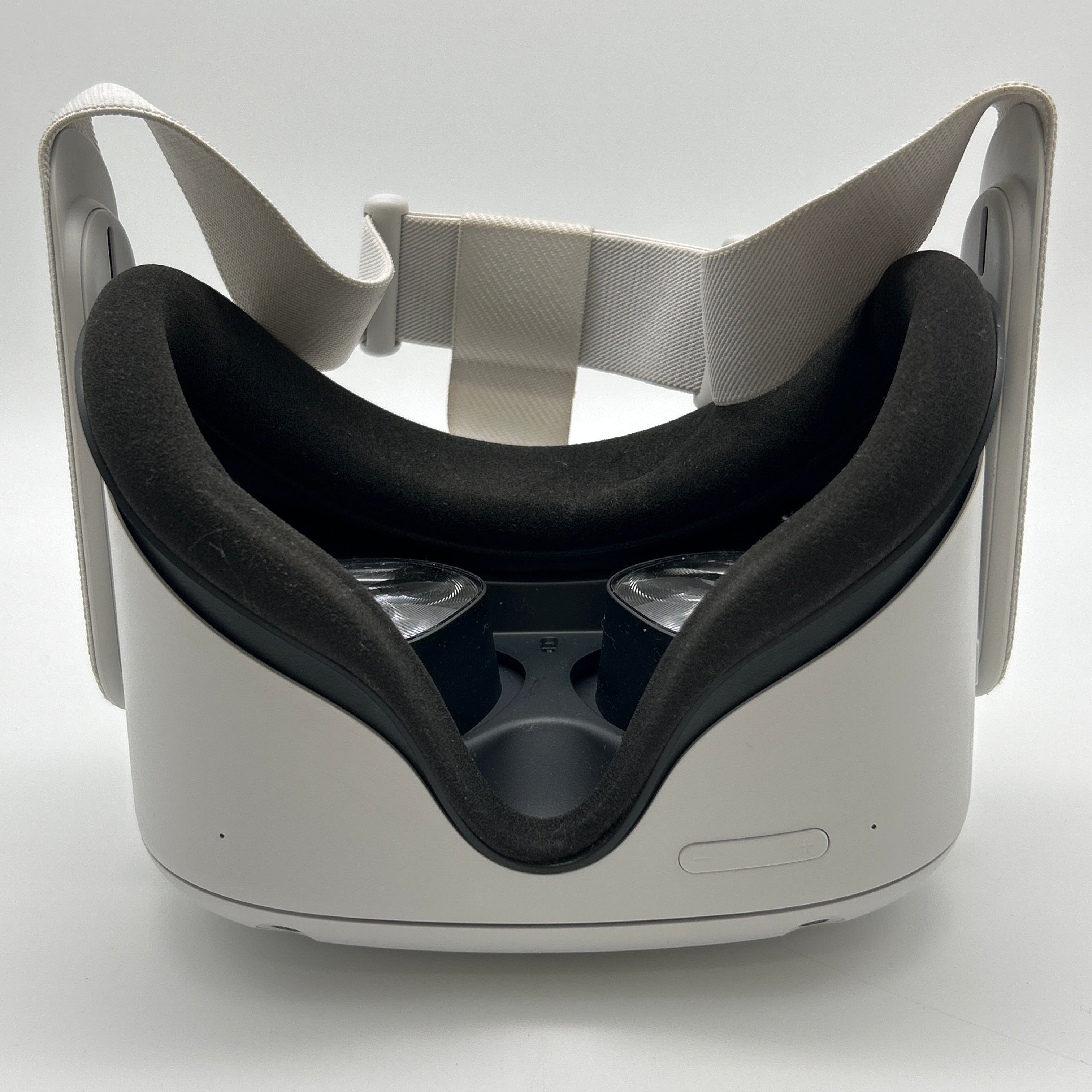 Meta Quest 2 KW49CM VR Headset 128GB White - Used