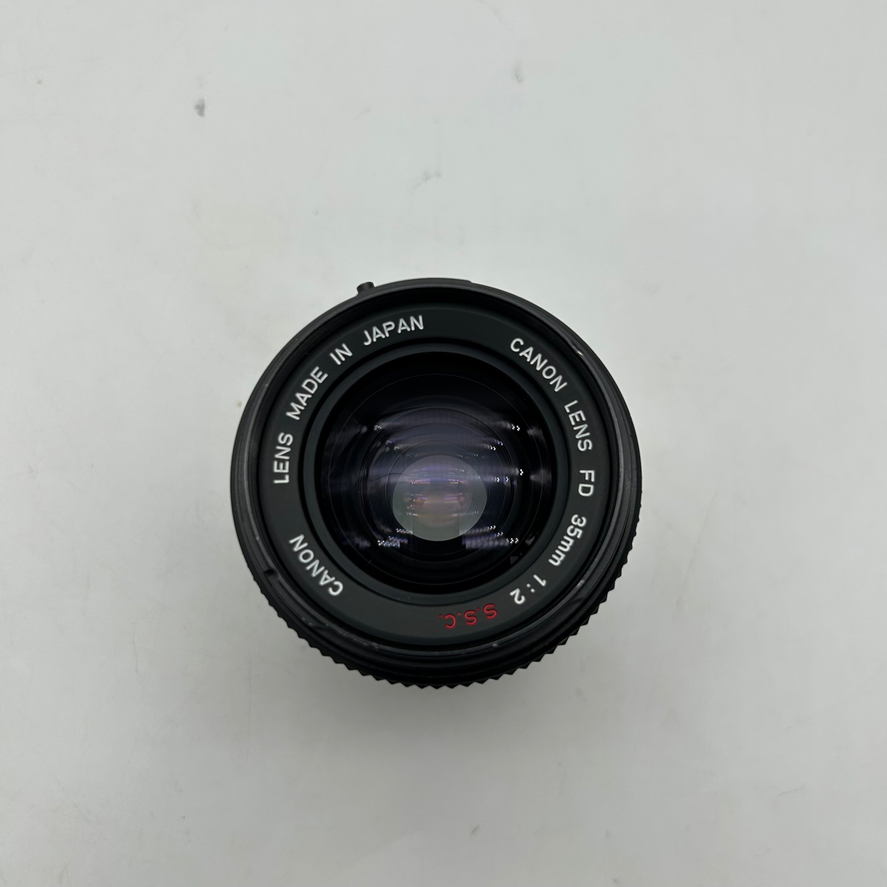 Canon 35mm F/2 S.S.C Wide Angle FD Lens R207