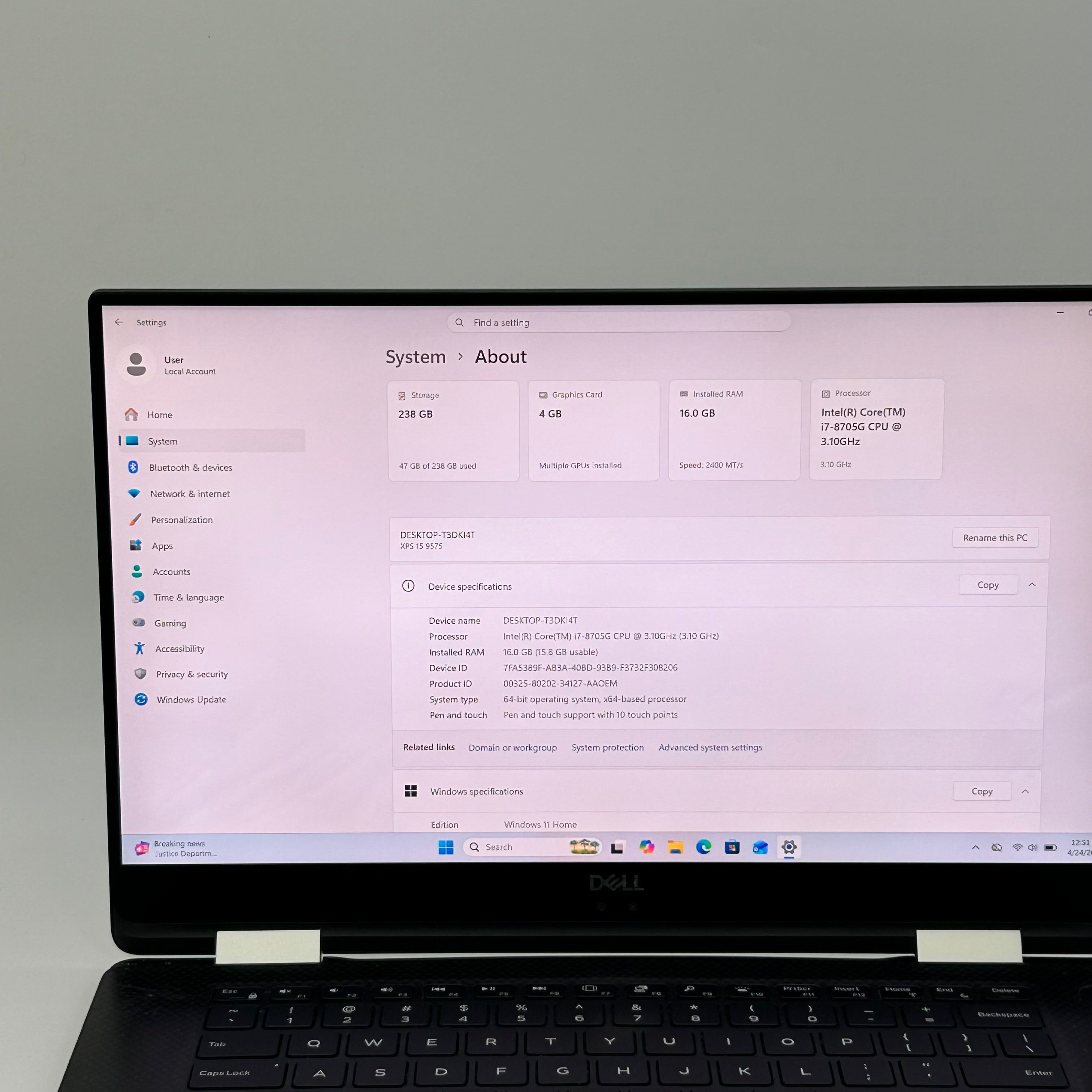 Dell XPS 15 9575 15.6" Touch 2-in-1 Laptop - i7-8705G 3.10GHz 16GB RAM 256GB SSD