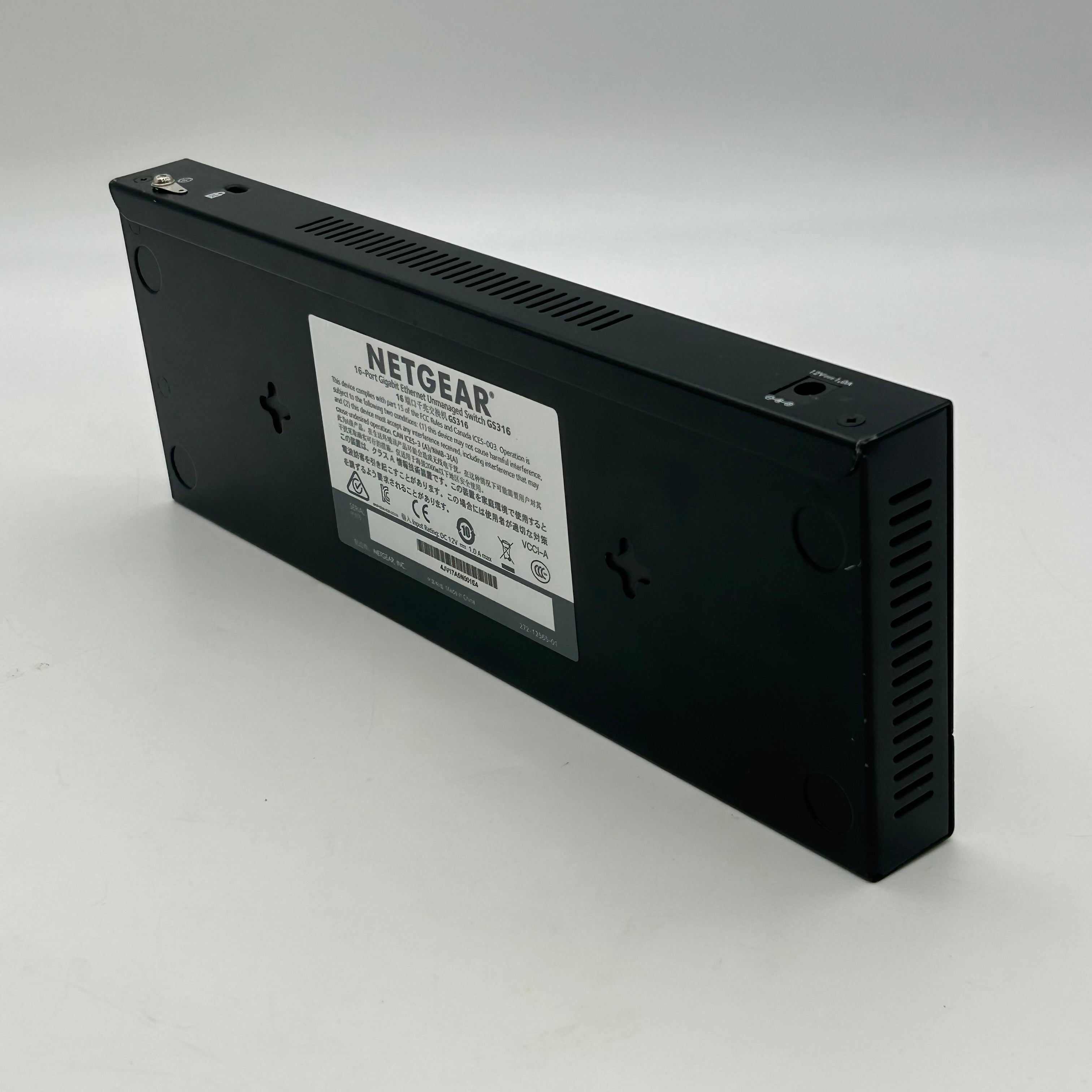 NETGEAR 16-Port Gigabit Ethernet Unmanaged Switch GS316