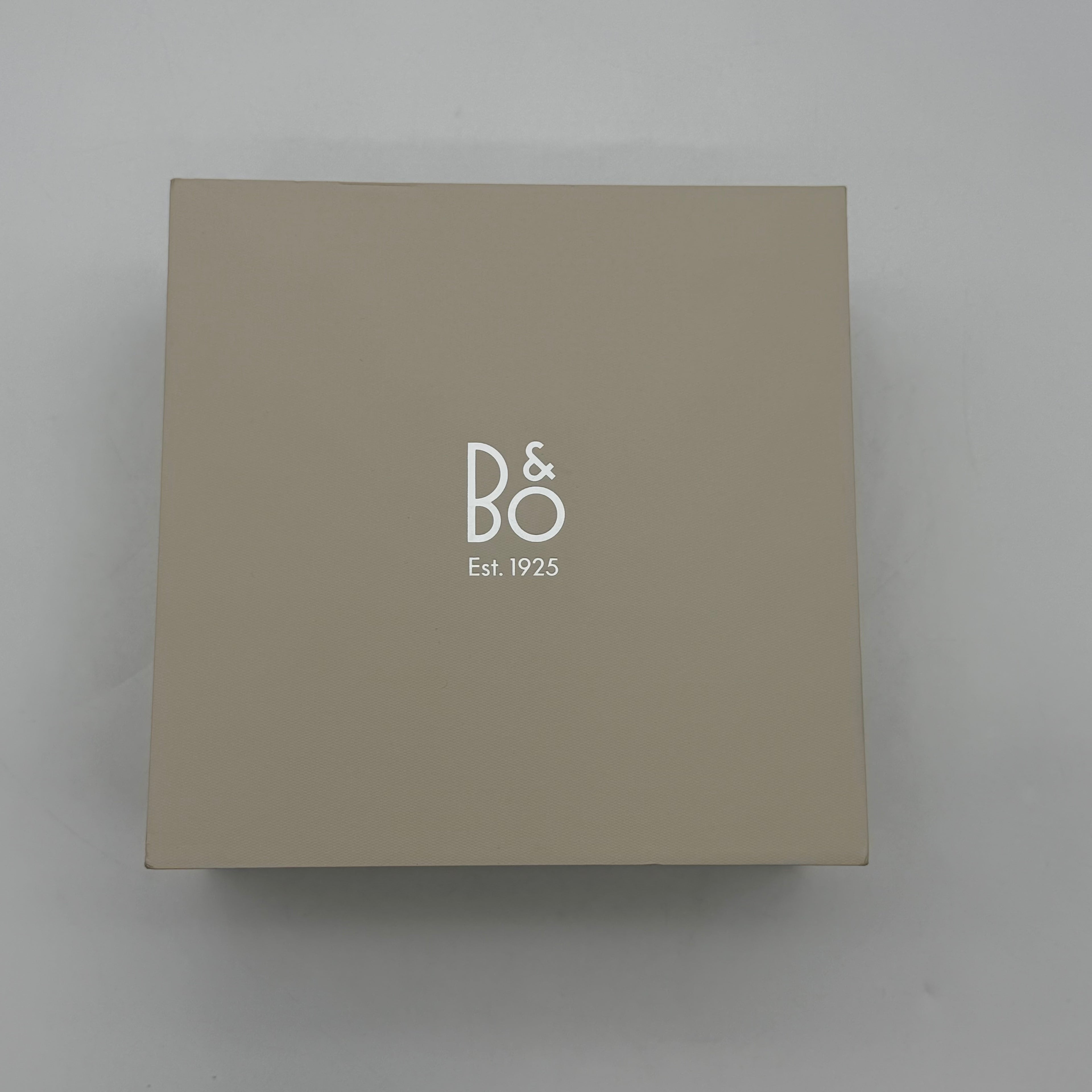 Bang & Olufsen Beosound A1 3rd Gen Waterproof Bluetooth Speaker Green