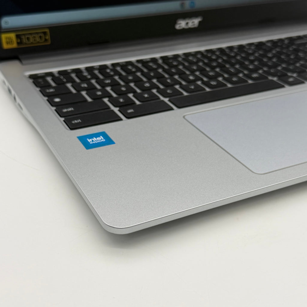 Acer Chromebook 315 15.6-inch Intel Celeron 4GB RAM 64GB Silver, Charger & Wired Mouse included