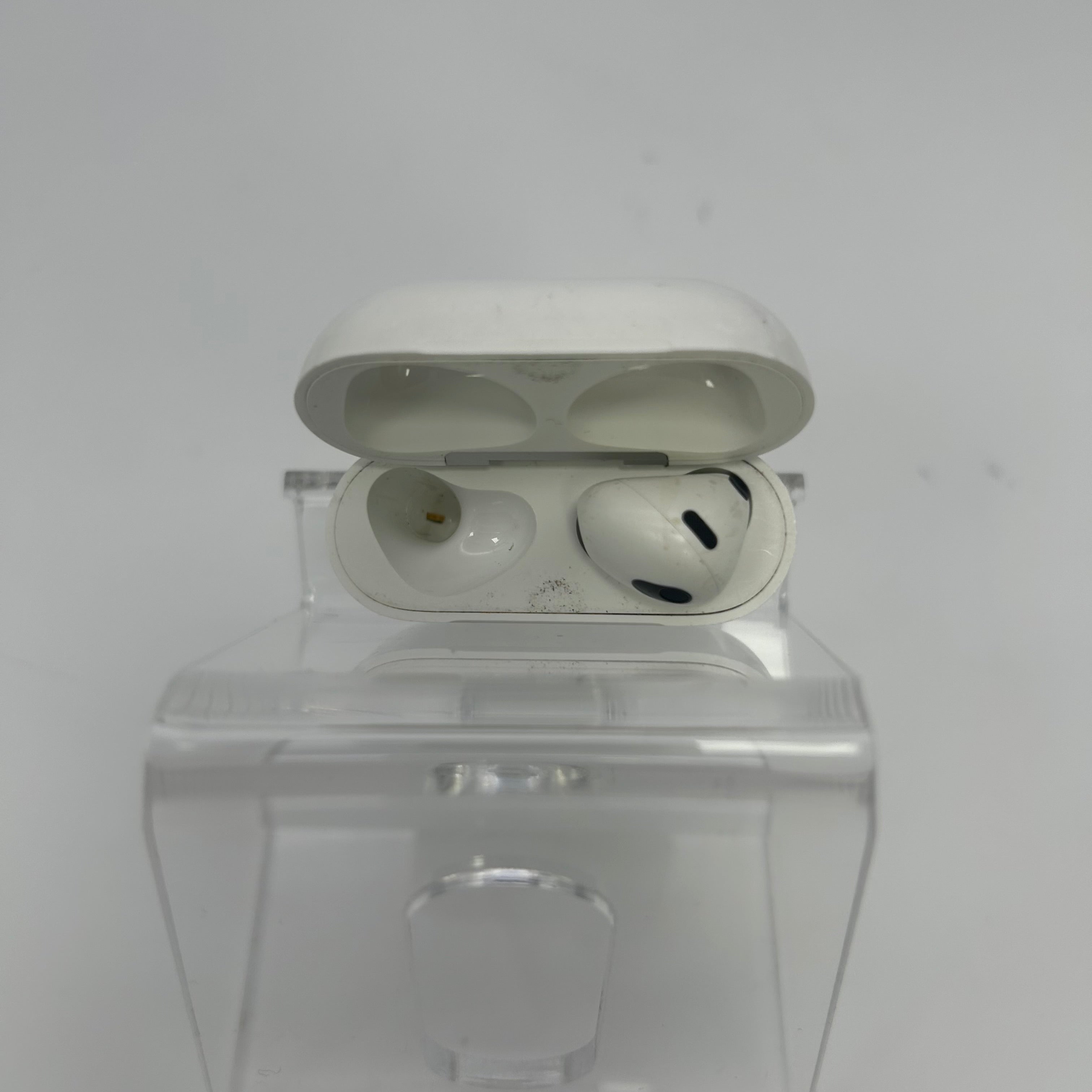 Original Apple Airpods 3rd Gen Replacement Charging Case A2897 with Right Earbud Only -  Used