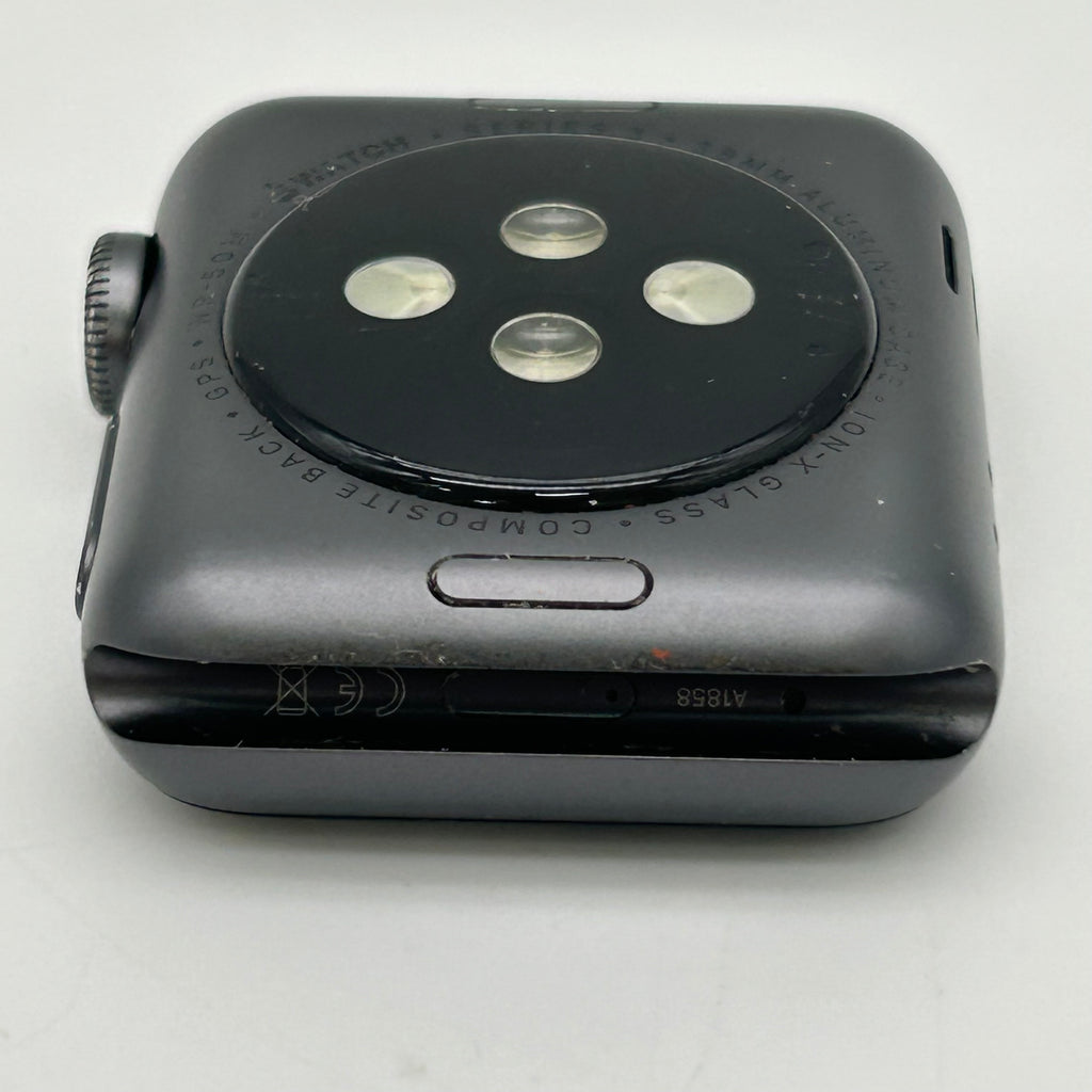 GPS Only Apple Watch Series 3 38MM Silver Aluminum Black Sport Band A1858