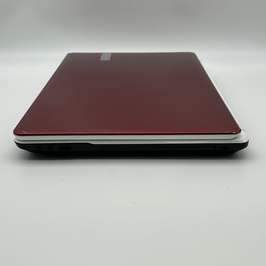 Gateway NV76R Laptop 17-inch Intel Pentium 6GB RAM 700GB HDD Red Used