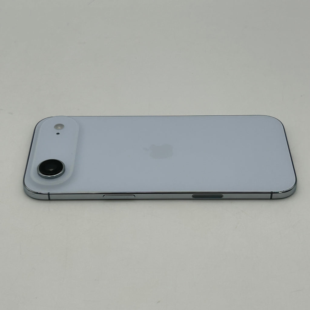 Apple iPhone 17 Air - 256GB - Sky Blue (Unlocked) A3260 Mint 100% BH 8 Cycle