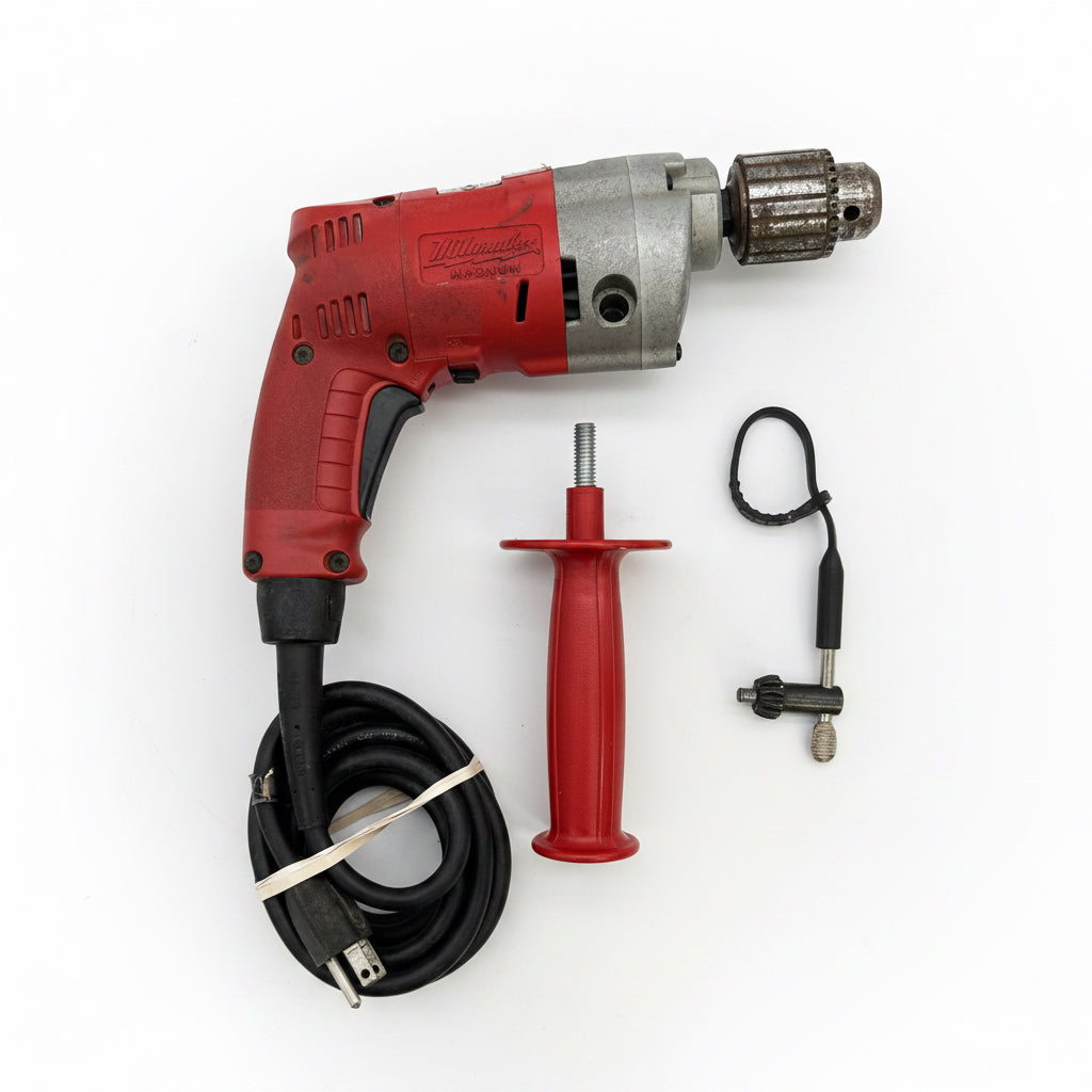 MILWAUKEE TOOLS 1/2" MAGNUM HOLE-SHOOTER DRILL 0234-1 w/ SIDE HANDLE CHUCK KEY