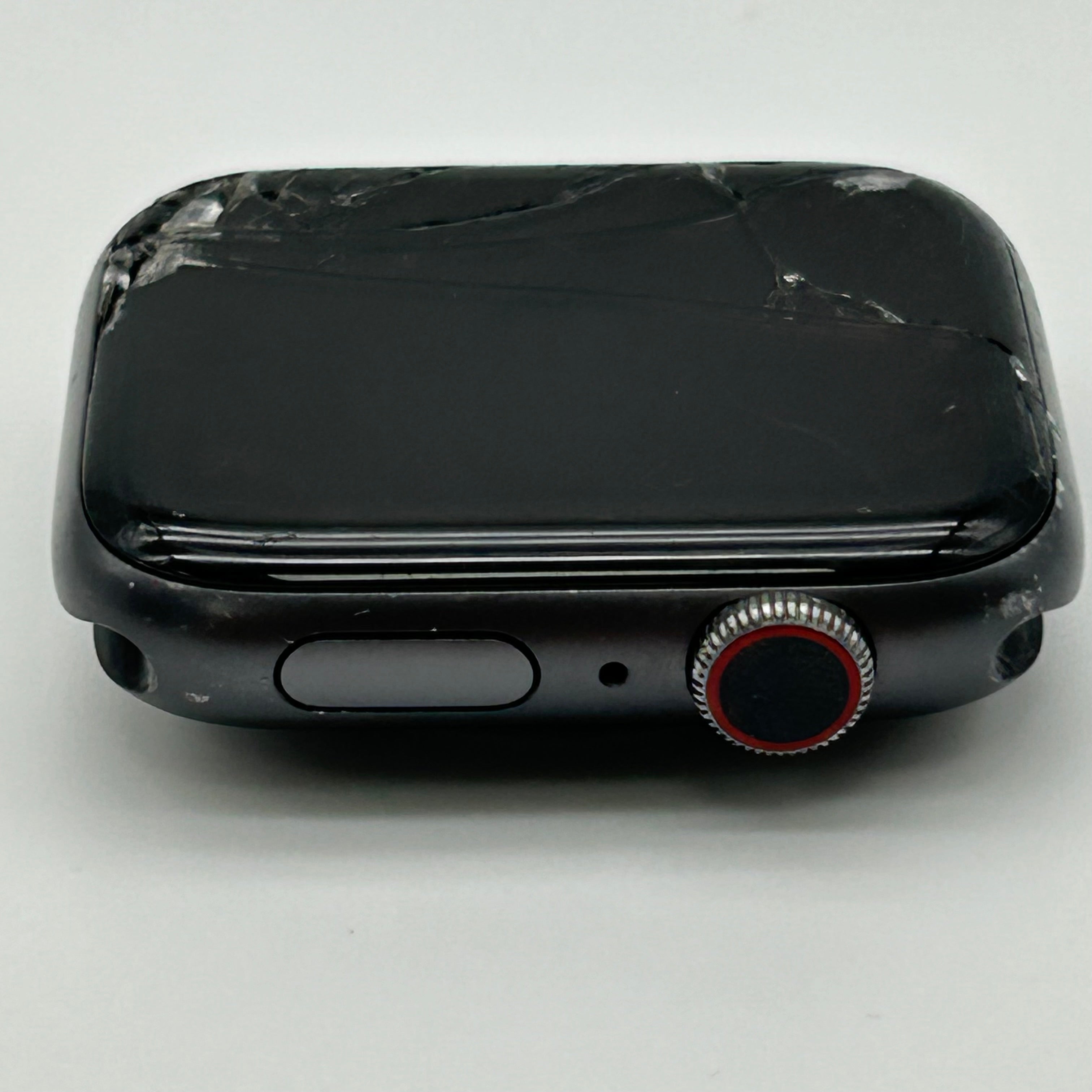 Apple Watch Series 4 A1976 44mm GPS + Cellular, Cracked Screen/Functional