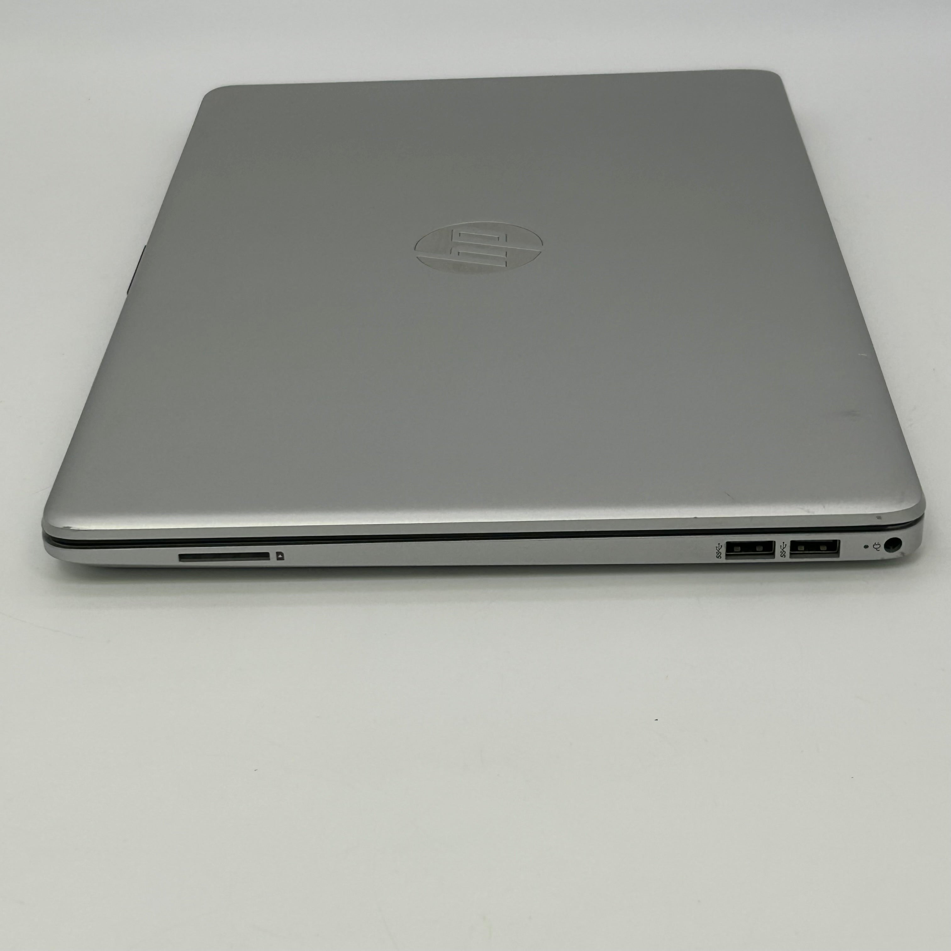 HP Laptop 15-DW1022NR Intel Celeron N4020 1.1GHz 4GB RAM 1TB HDD Windows 11