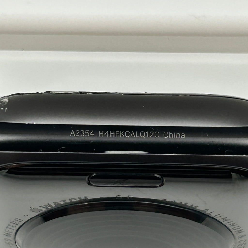 Apple Watch SE 1st Gen 44MM Space Gray Aluminum A2354; Cracked LCD/Functional