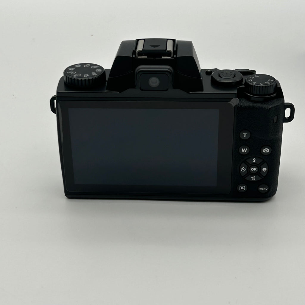 WD05 4K UltraHD Digital Camera w 52mm Lens - Open Box