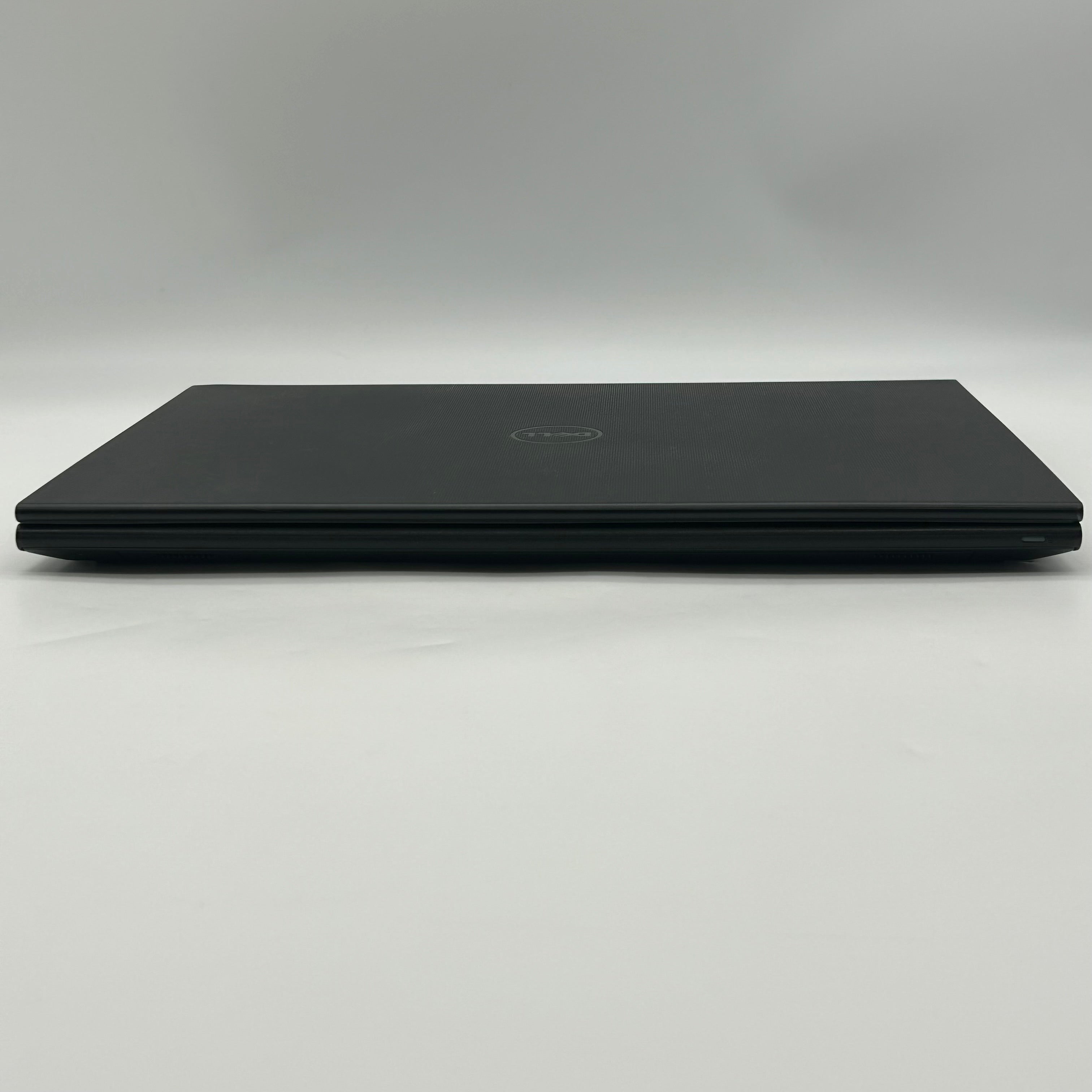 Dell Inspiron 3543 15" Core i3 4GB RAM 512GB HDD Black w/ Charger