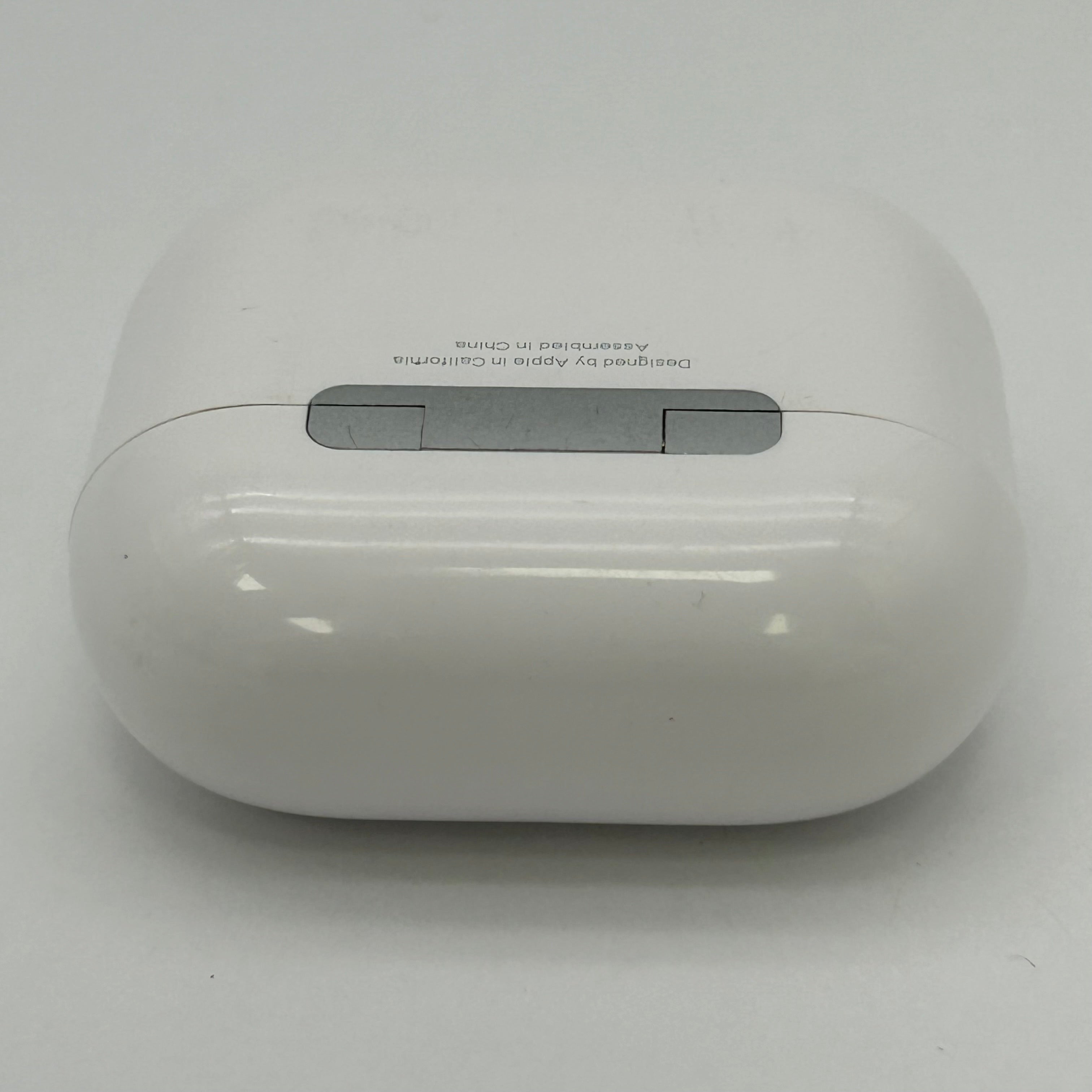 Apple Airpods A3058 with ANC 4th Generation with Charging Case Good Condition - Used