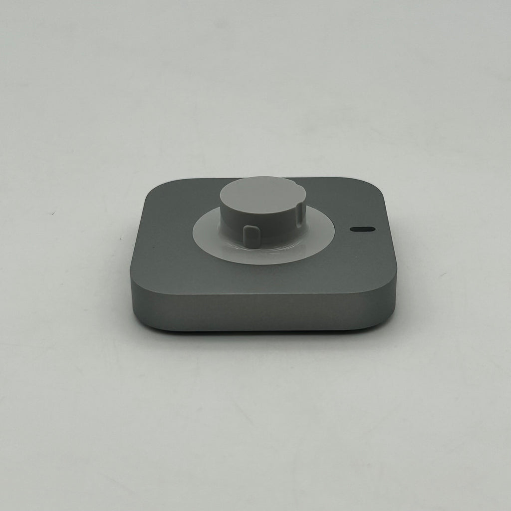 Oura Ring 4 - Size 7 (Gold) w/ Charging Base & Box