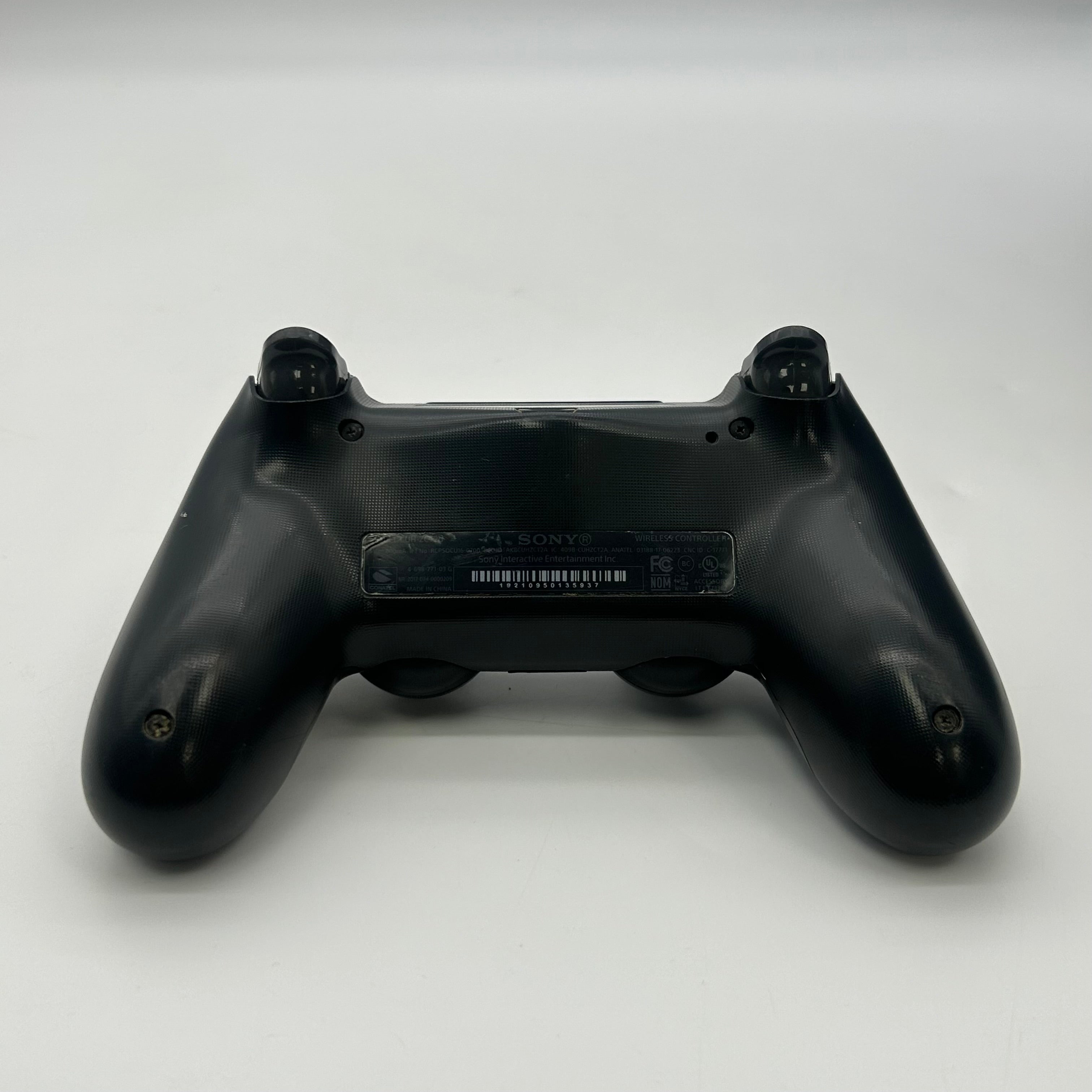 Sony PlayStation PS4 500GB Black Gaming Console Model CUH-1215A