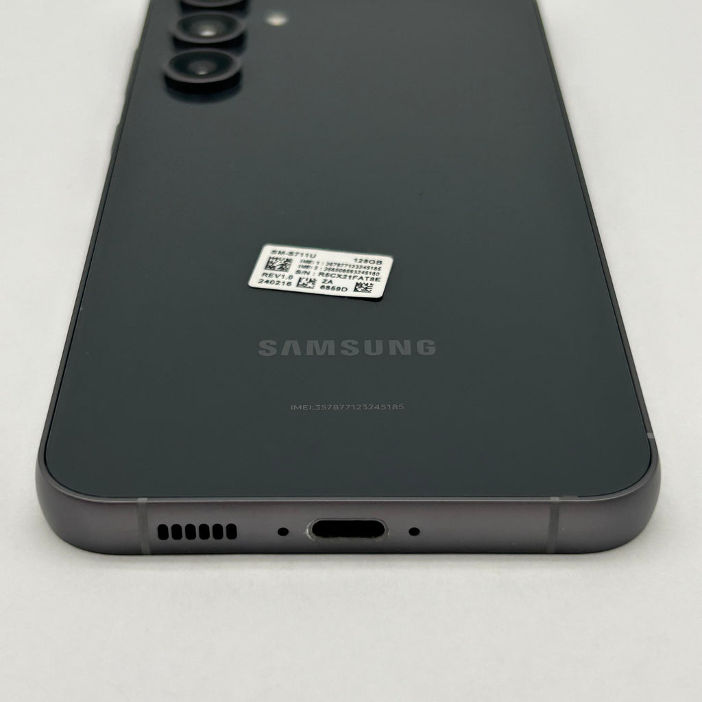 Unlocked Samsung Galaxy S23 FE 8GB RAM 128GB SM-S711U Graphite