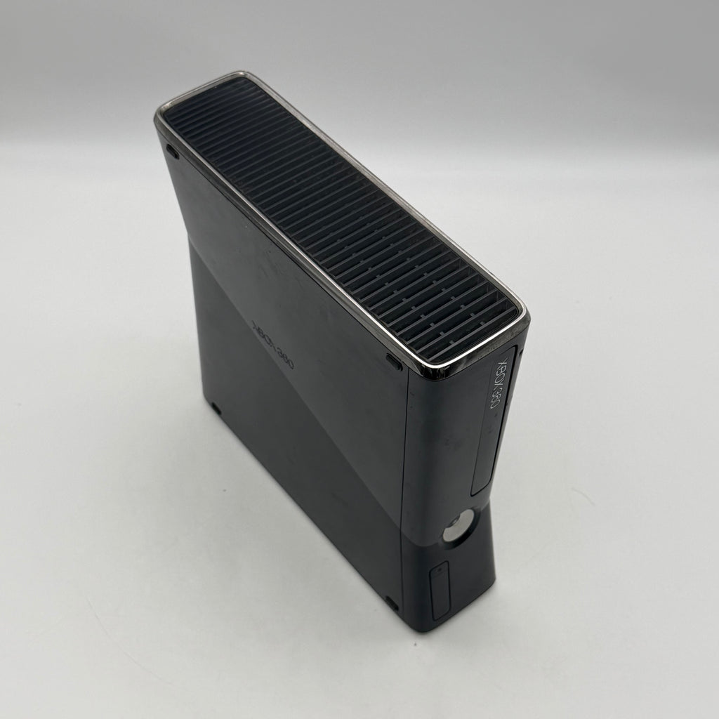 Microsoft Xbox 360S Black Console 1439 250GB w/ 2 Games - Tested