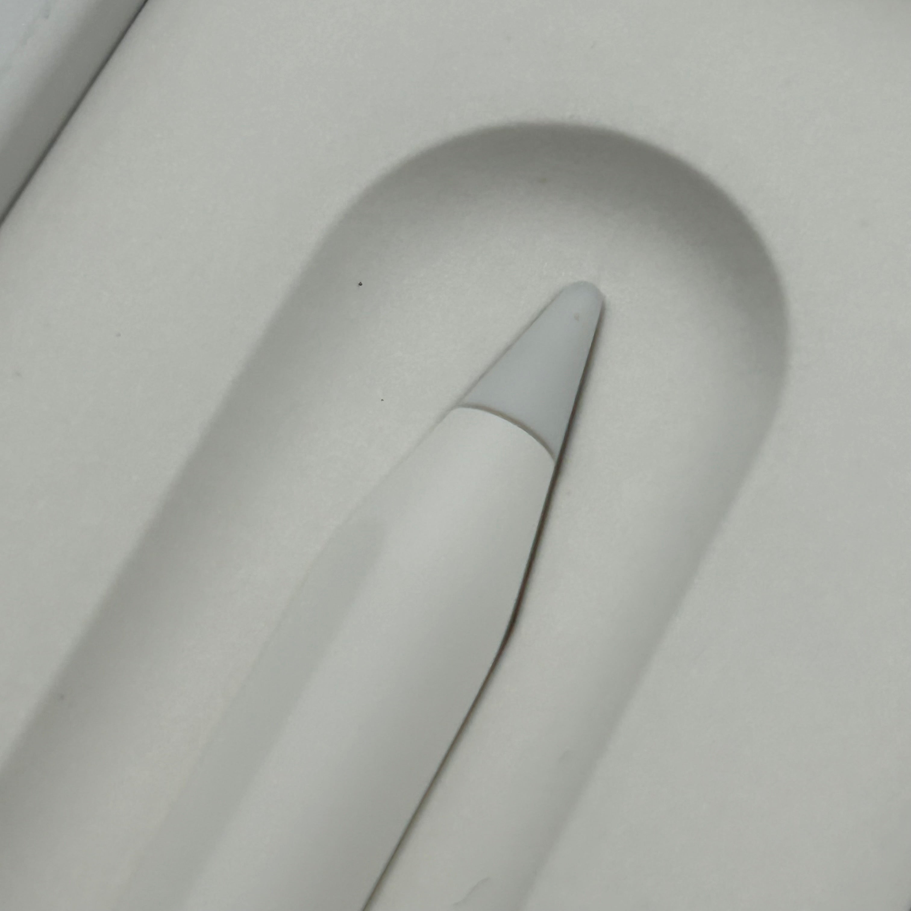 Apple Pencil USB-C 11",12.9",13" Smart Pencil Stylus White A3085 White Open Box