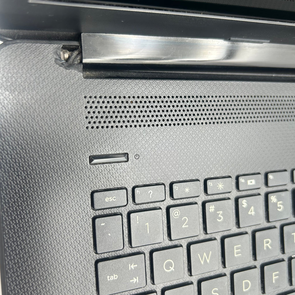 HP 17-by3613dx 17-inch Laptop Core i5 10th Gen 8GB RAM 256GB SSD - *READ*
