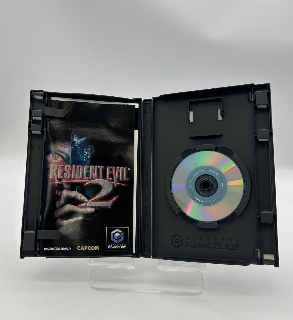 Nintendo GameCube Resident Evil 2 Game w/ Manual & Case