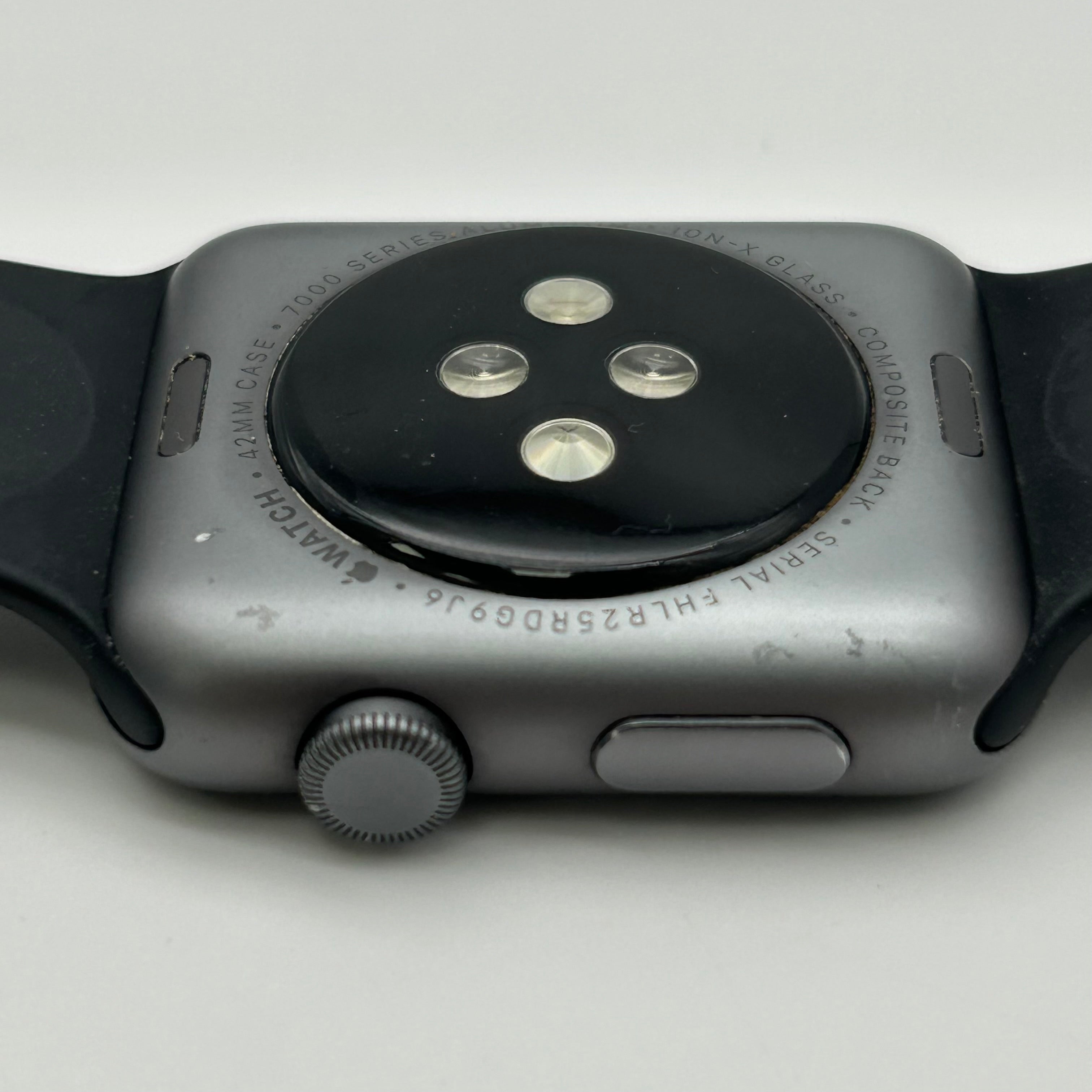 GPS Only Apple Watch 7000 Series 42MM - MJ3T2LL/A - Space Gray - Aluminum - Used