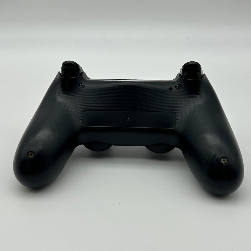 Sony PlayStation 4 CUH-2115A 500GB Storage w/ Two Controllers Black - Used