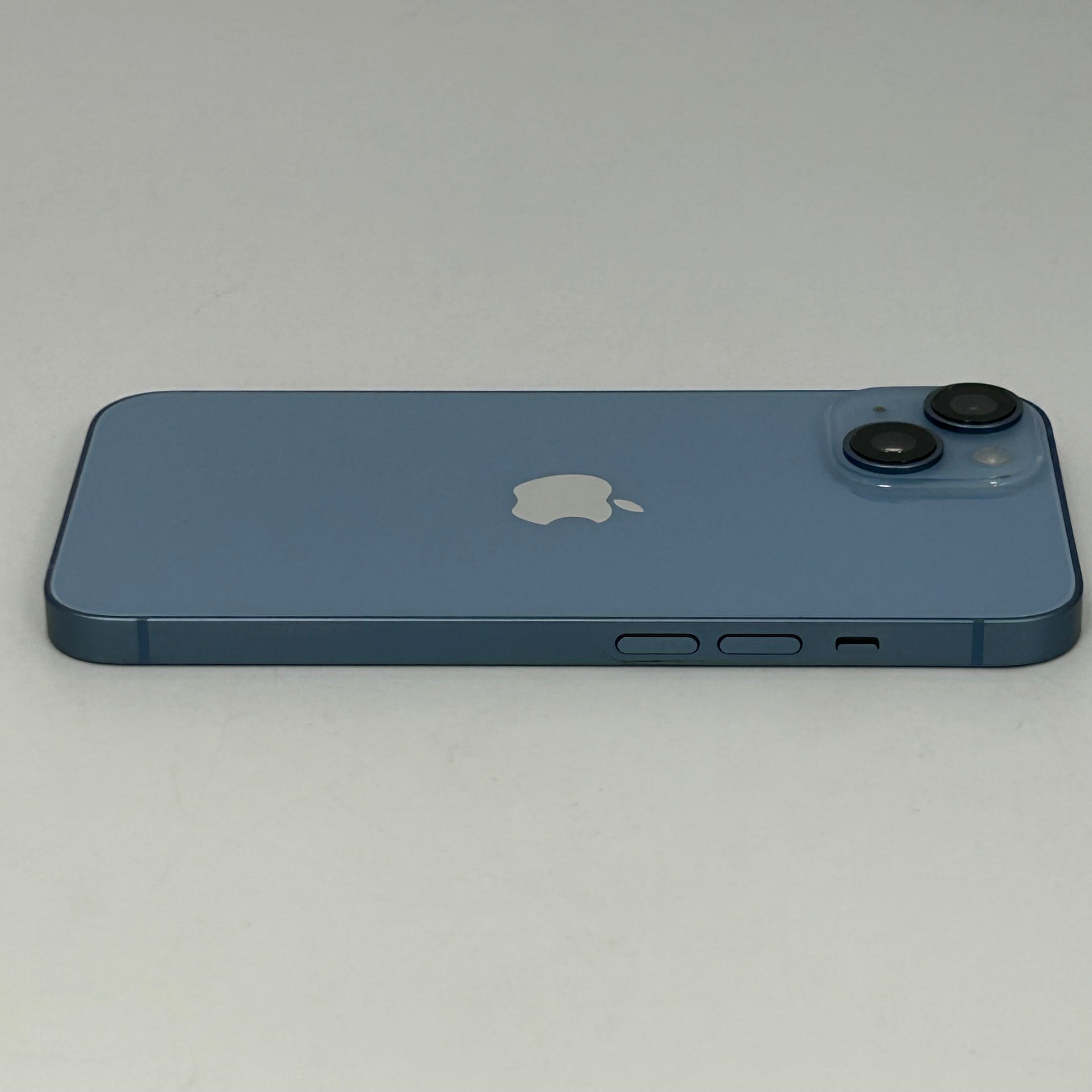 Unlocked Apple iPhone 14 A2649 128GB Blue 84% Battery Health
